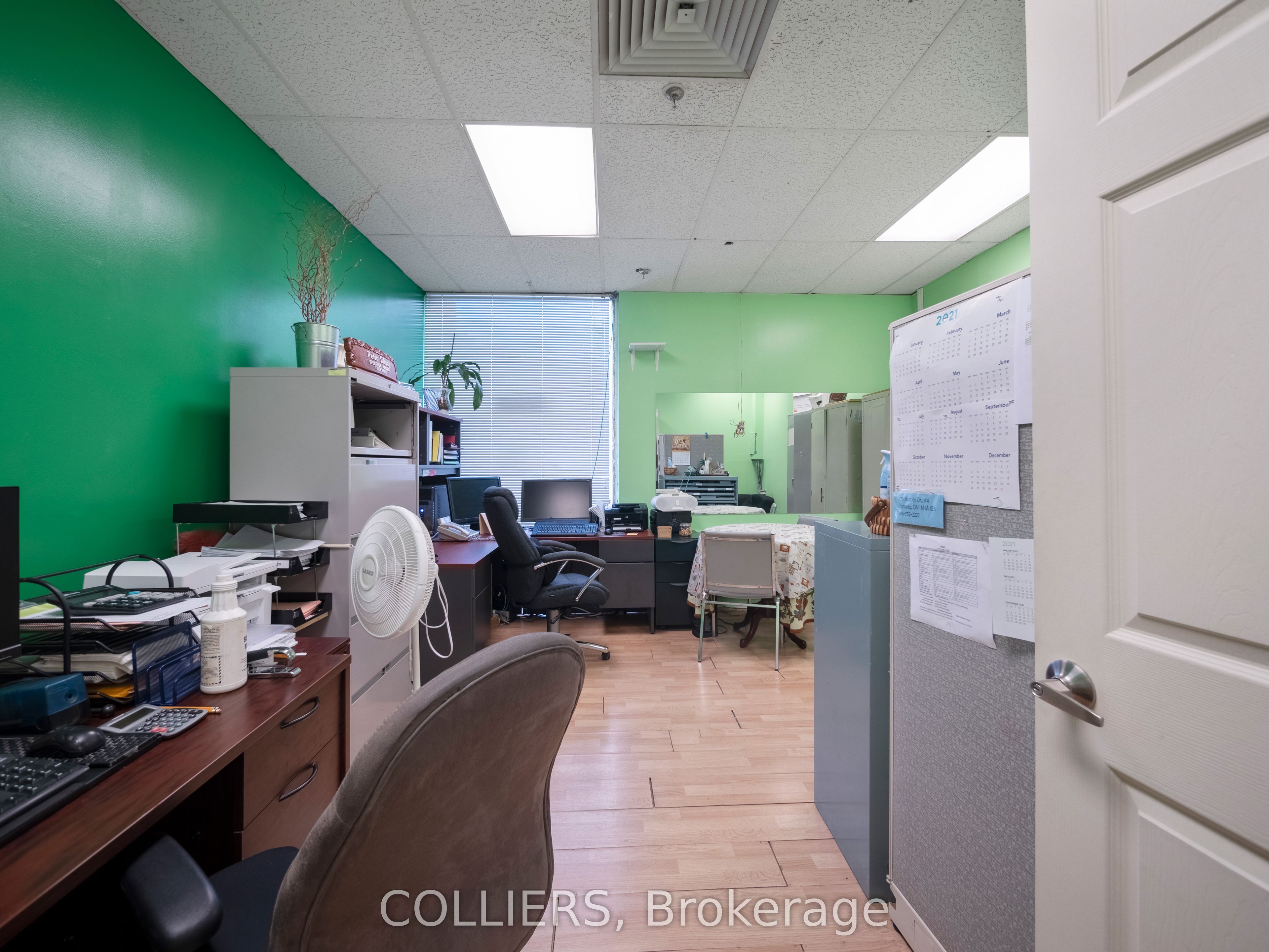 179 Bartley Drive Opt 2 Property Photo 4