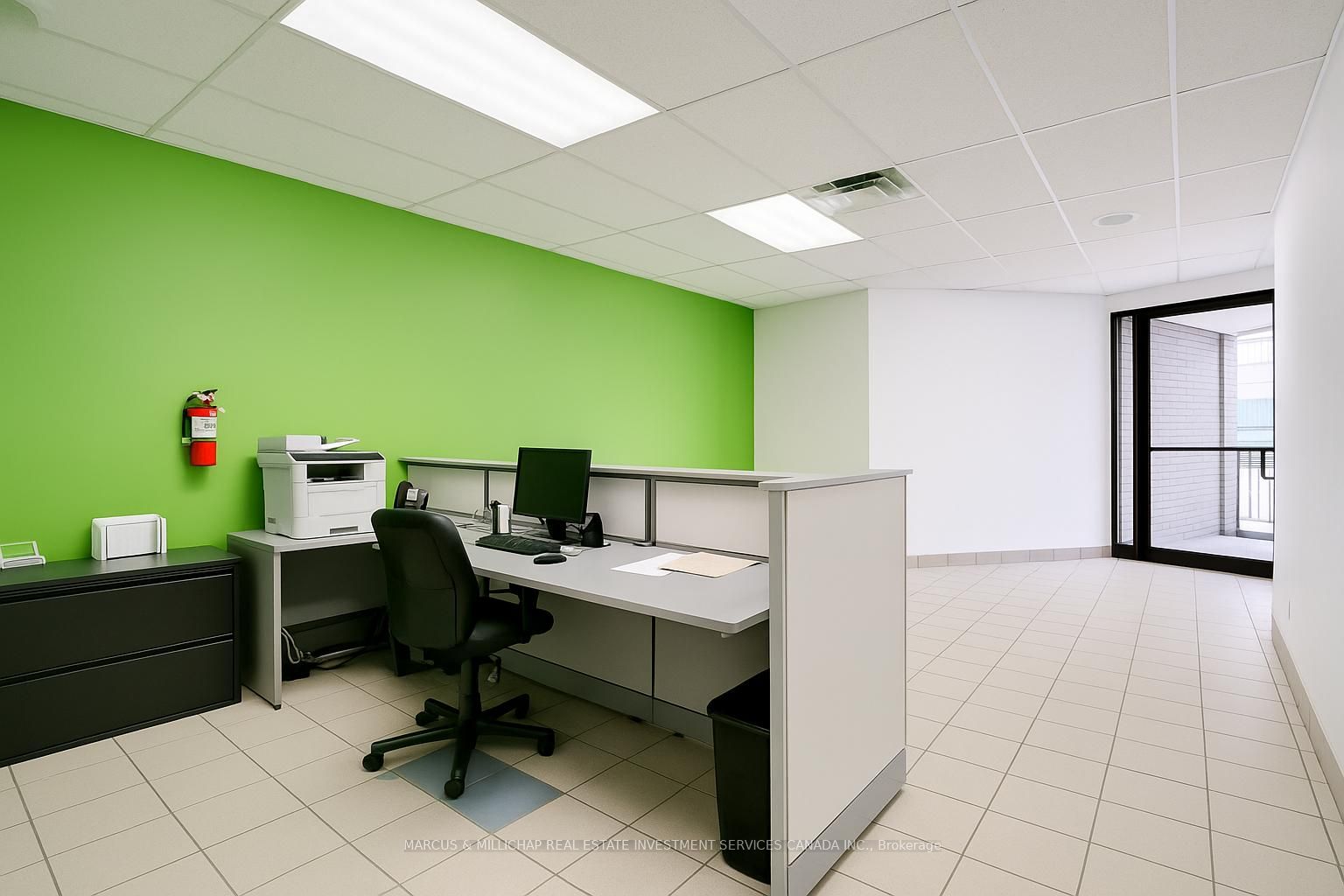 428 Parliament Street Main Floor Property Photo 2