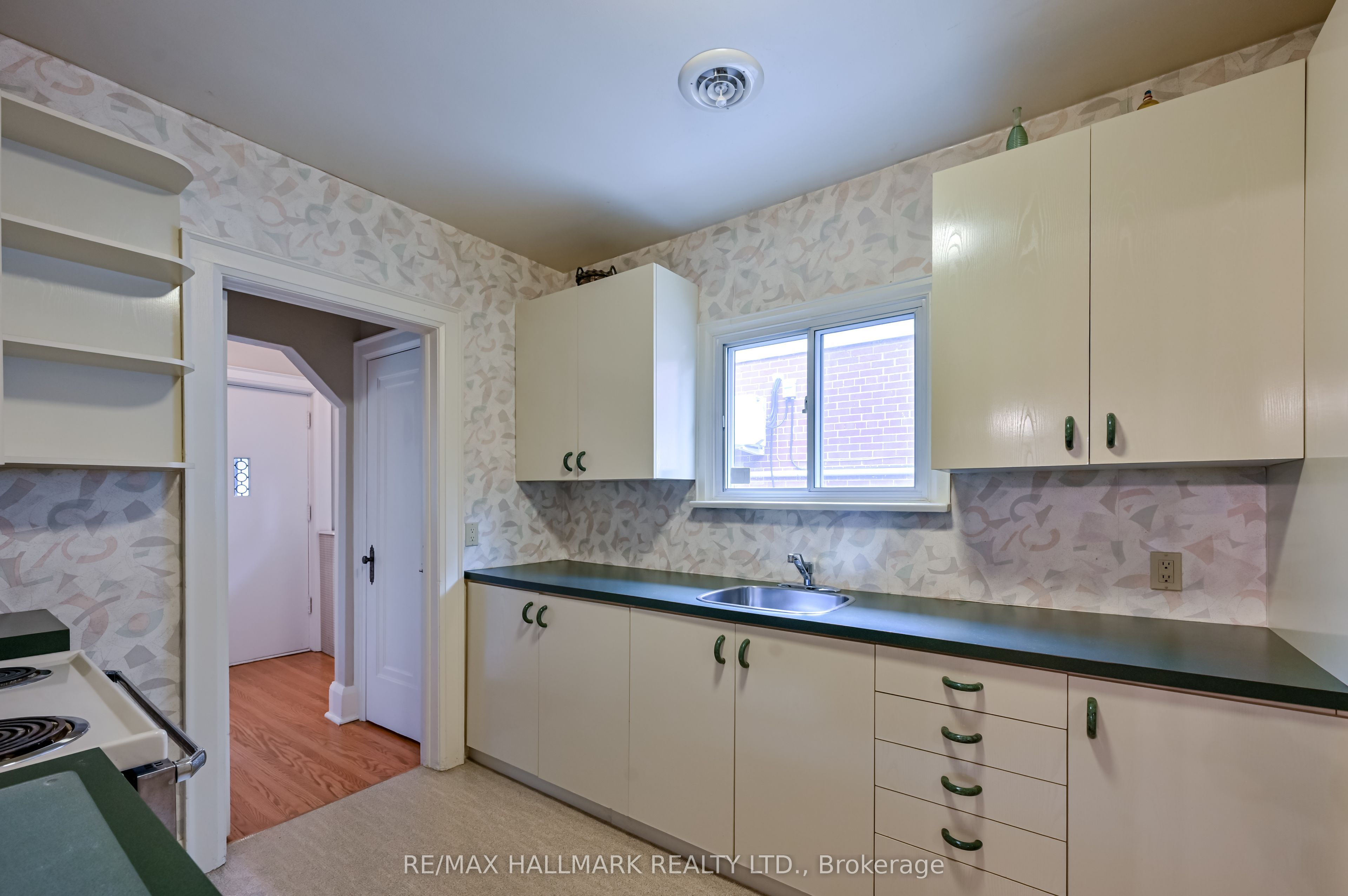 134 Latimer Avenue Property Photo 8