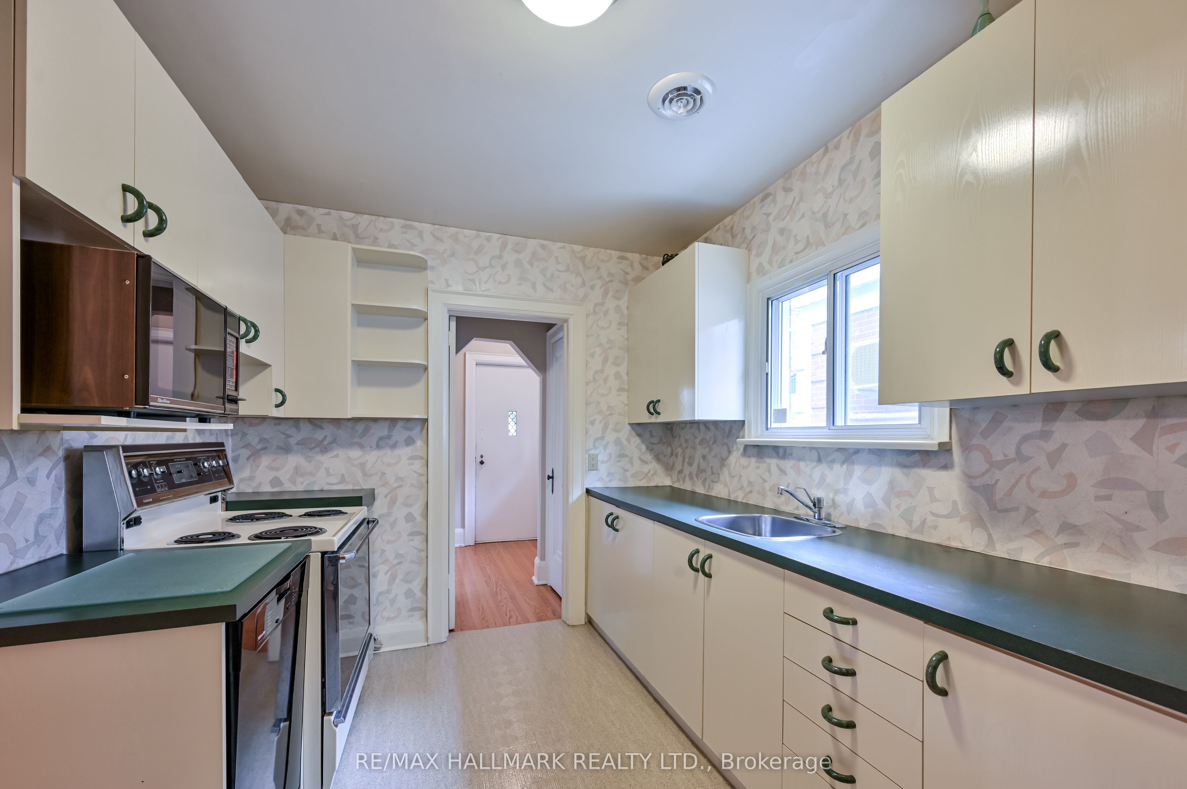 134 Latimer Avenue Property Photo 9