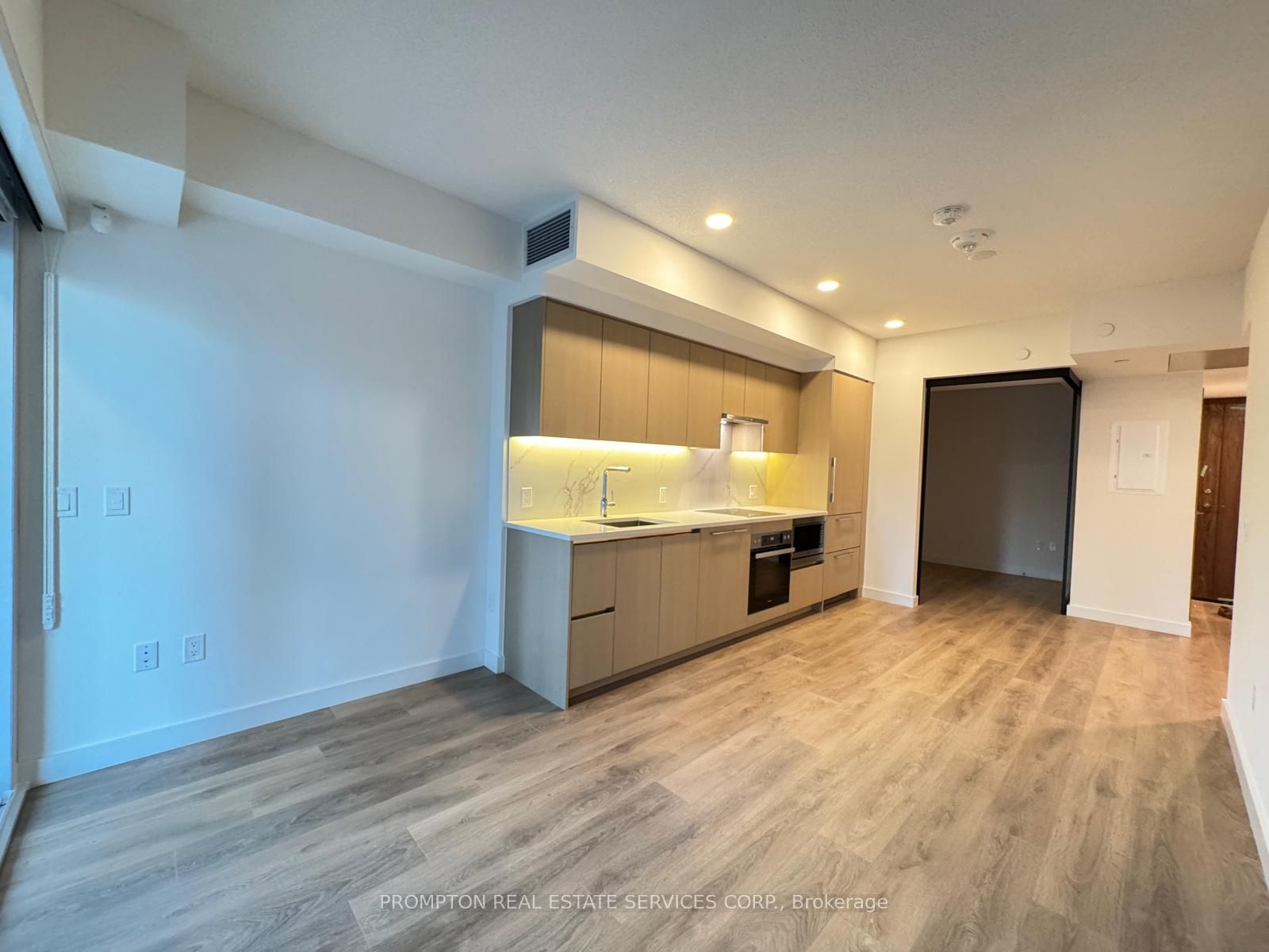 #317 - 1 Concord Cityplace Way Property Photo 4