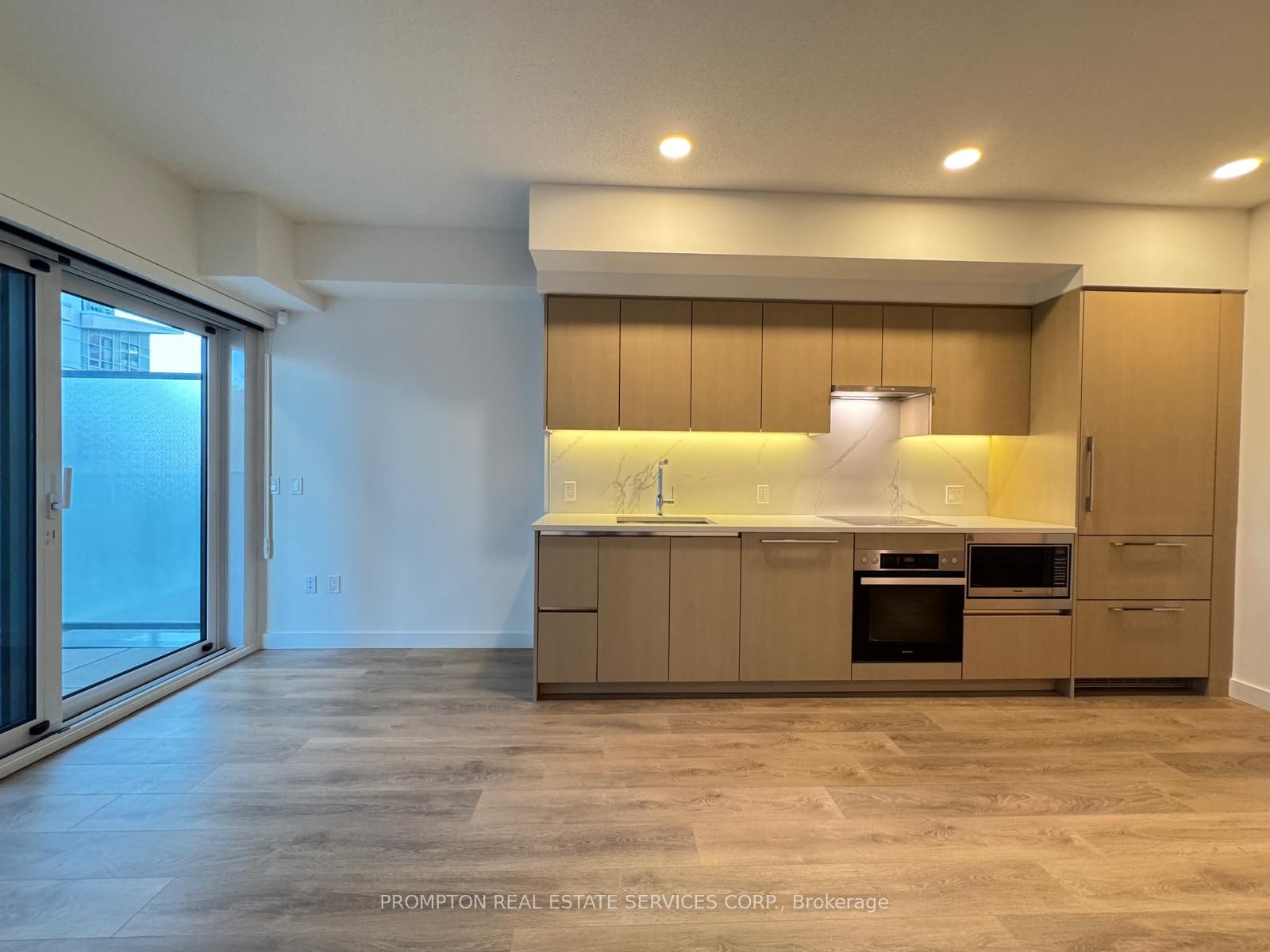 #317 - 1 Concord Cityplace Way Property Photo 5