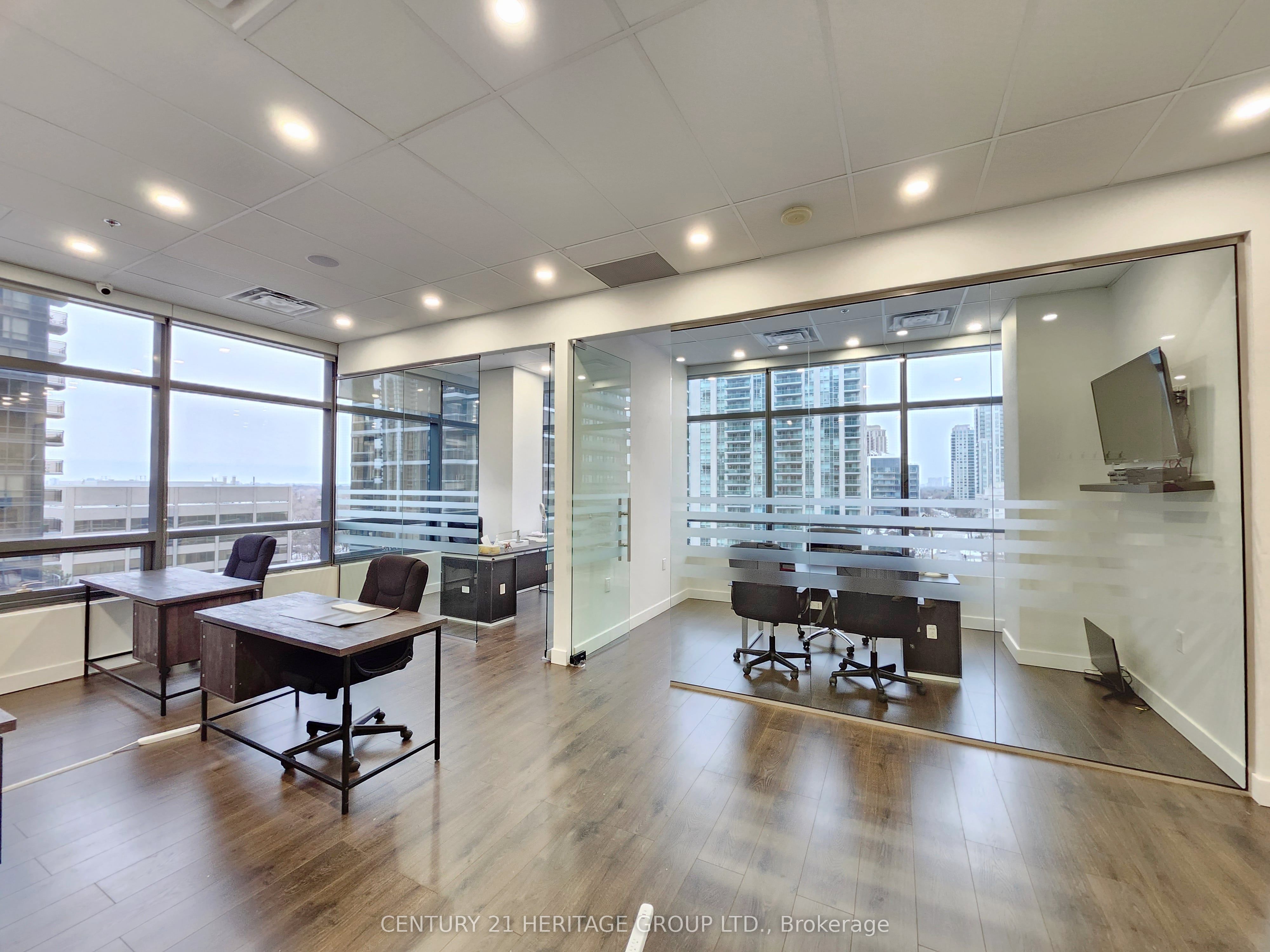 4789 Yonge Street 607 Property Photo 12