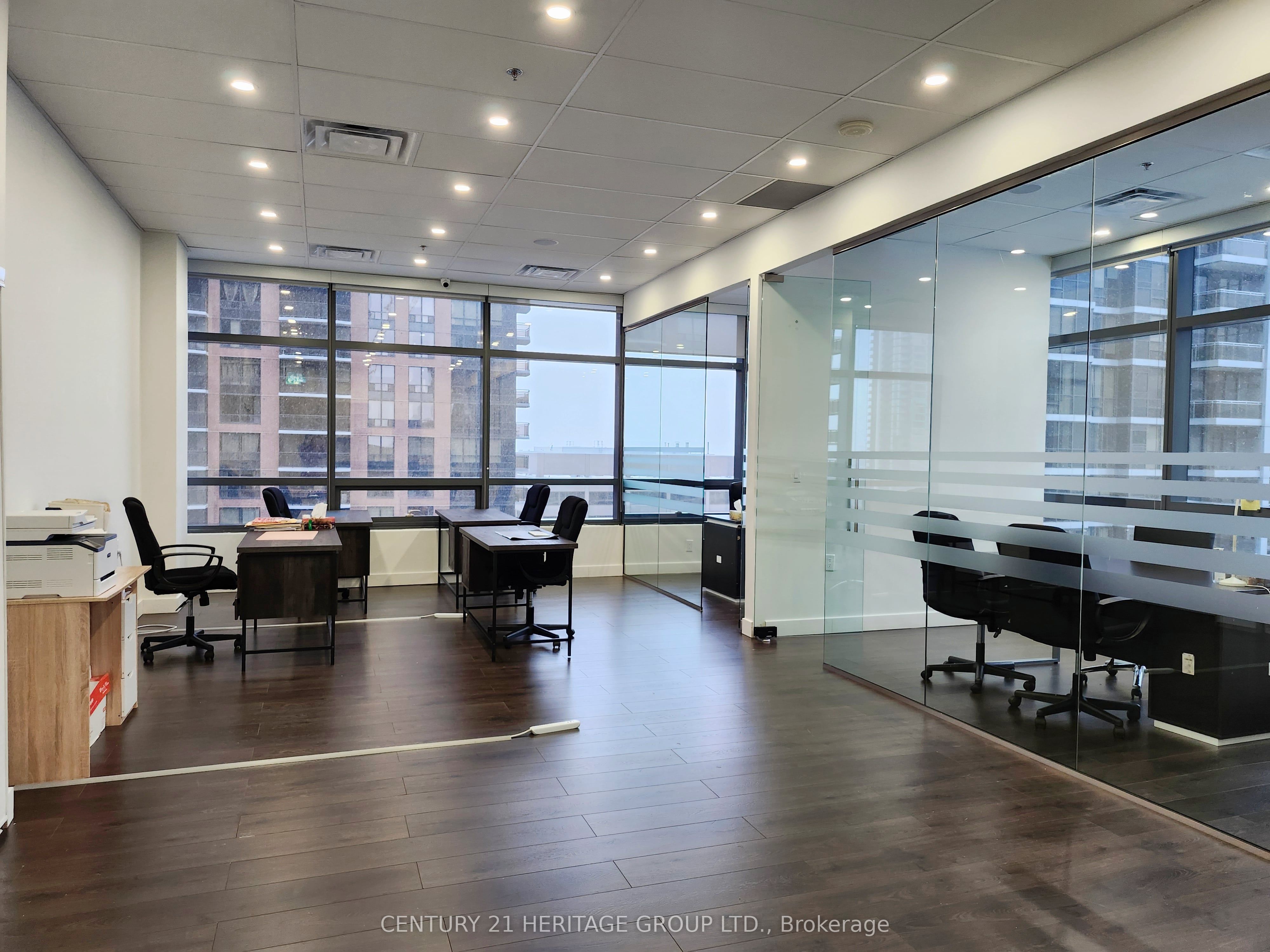 4789 Yonge Street 607 Property Photo 17