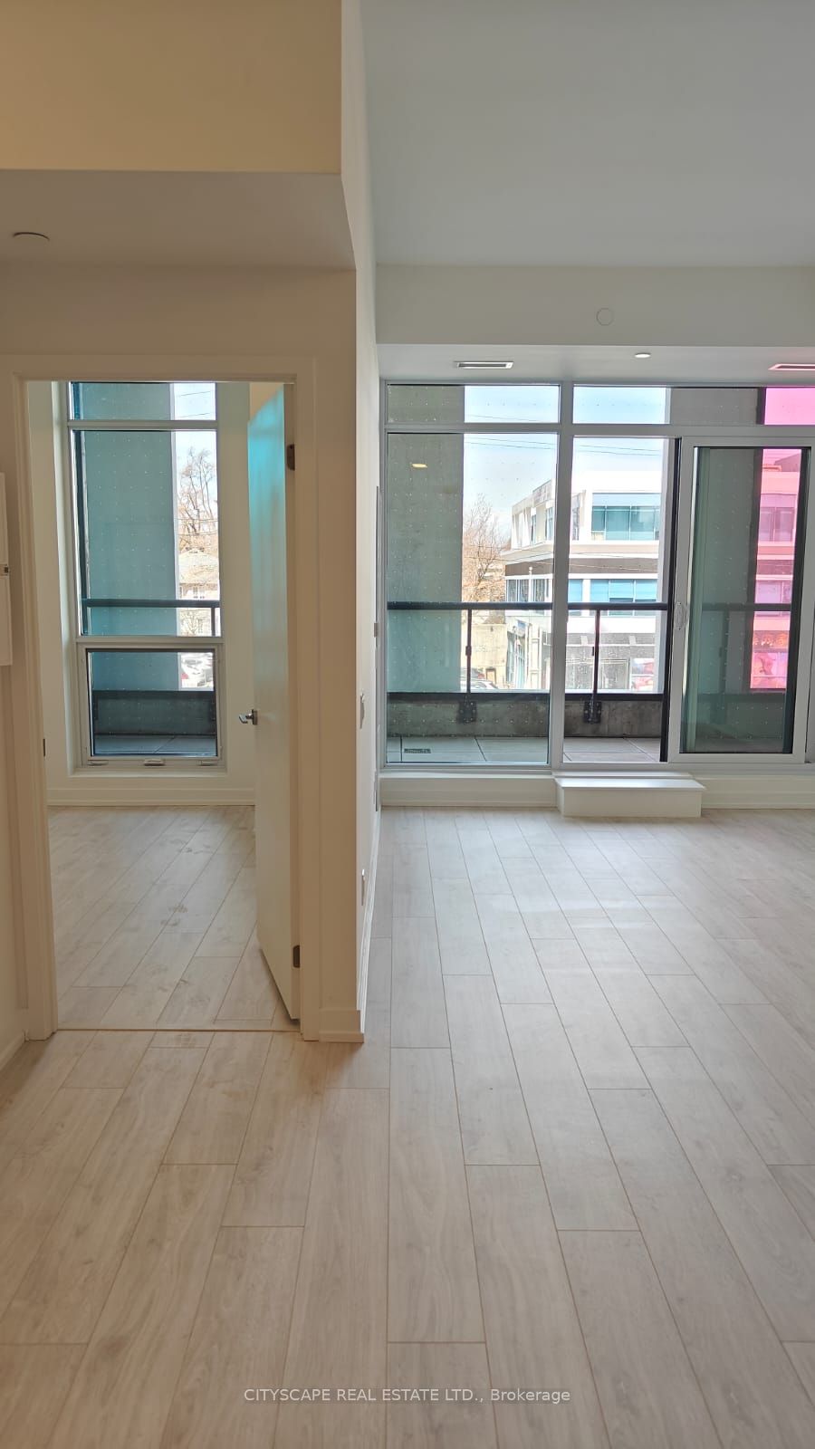 #203 - 181 Sheppard Avenue Property Photo 9