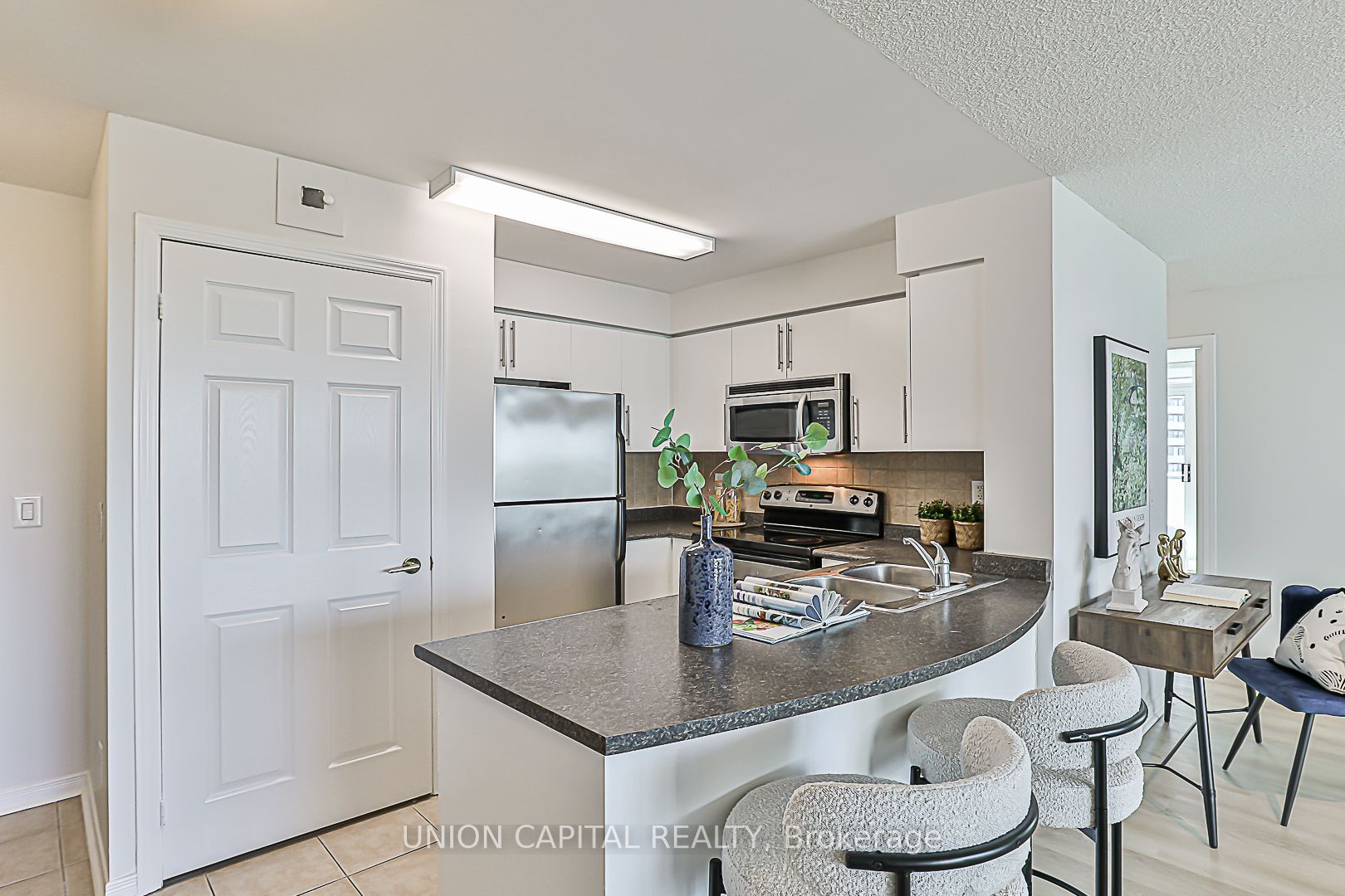 5508 Yonge Street 902 Property Photo 5