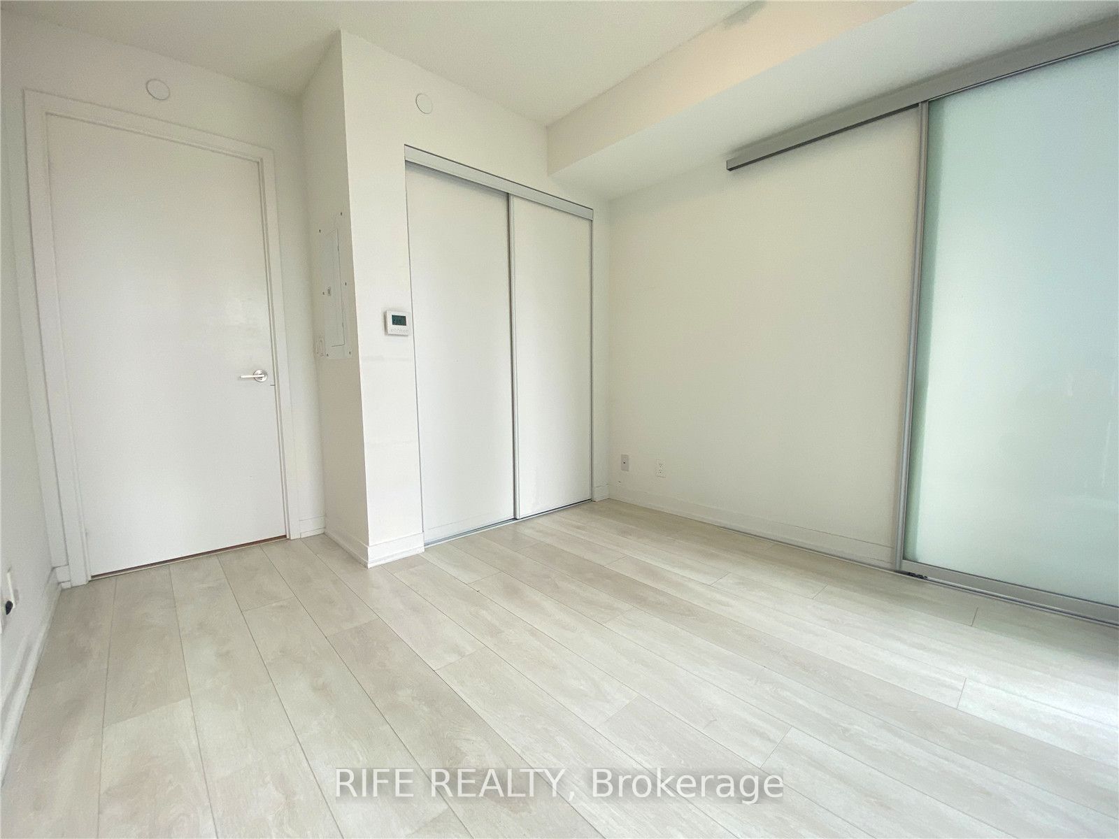 #1711 - 60 Shuter Street Property Photo 15