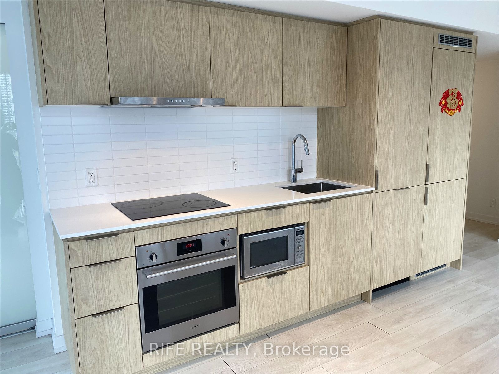 #1711 - 60 Shuter Street Property Photo 16