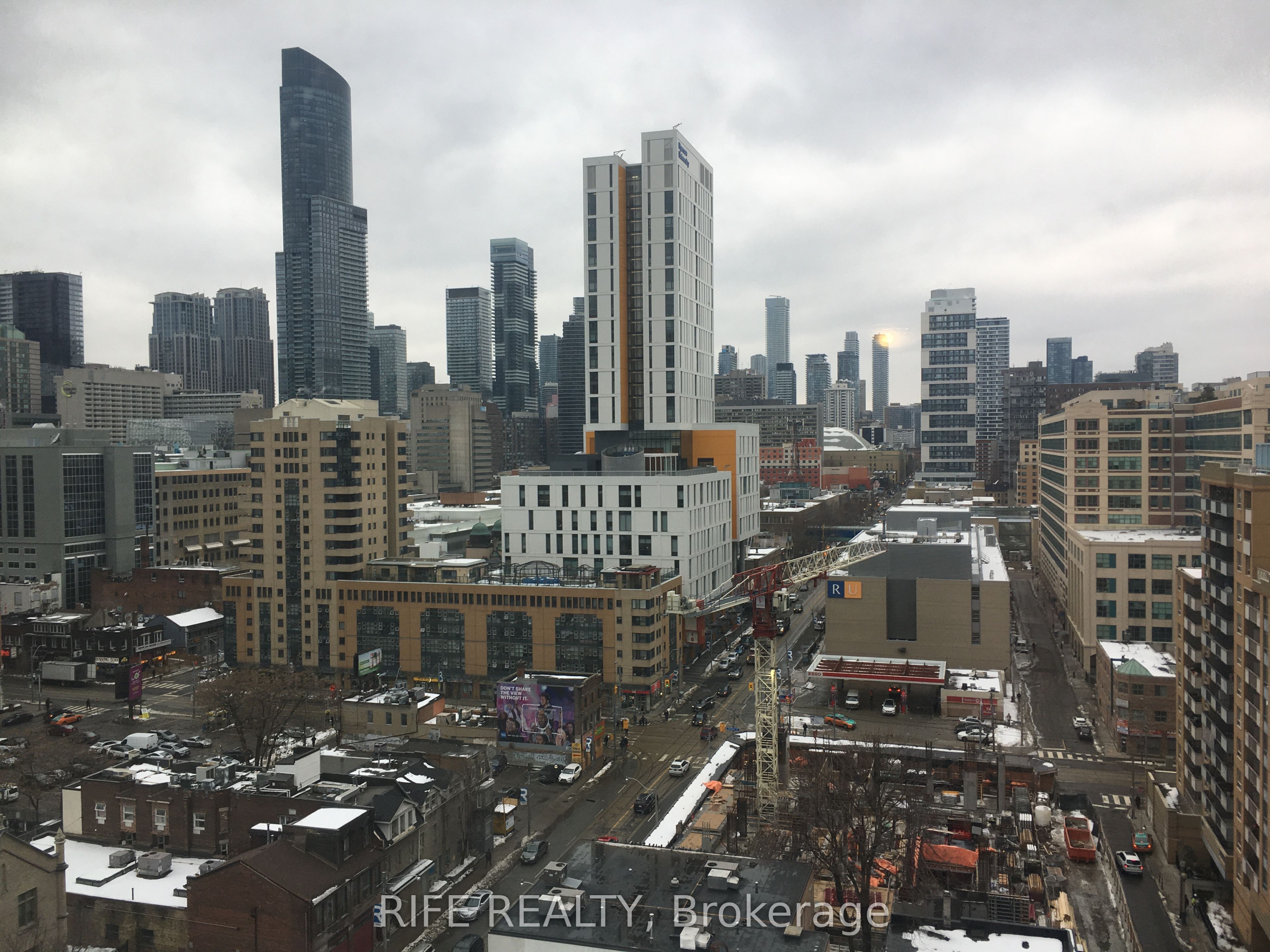 #1711 - 60 Shuter Street Property Photo 18