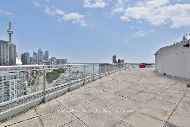 650 Queens Quay W 1121 Property Photo 9