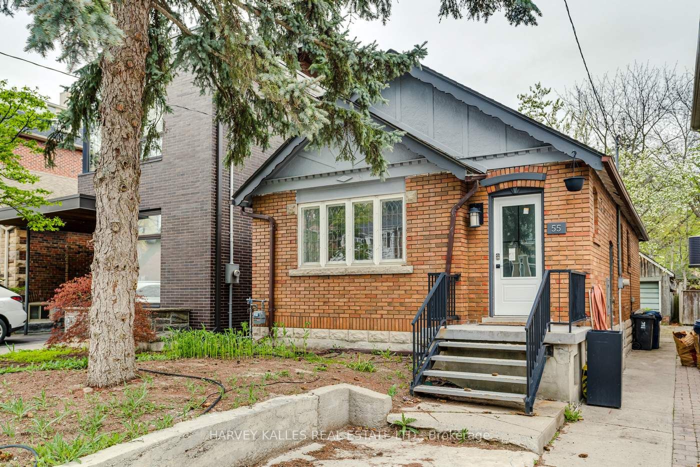 55 Banff Road Property Photo 1