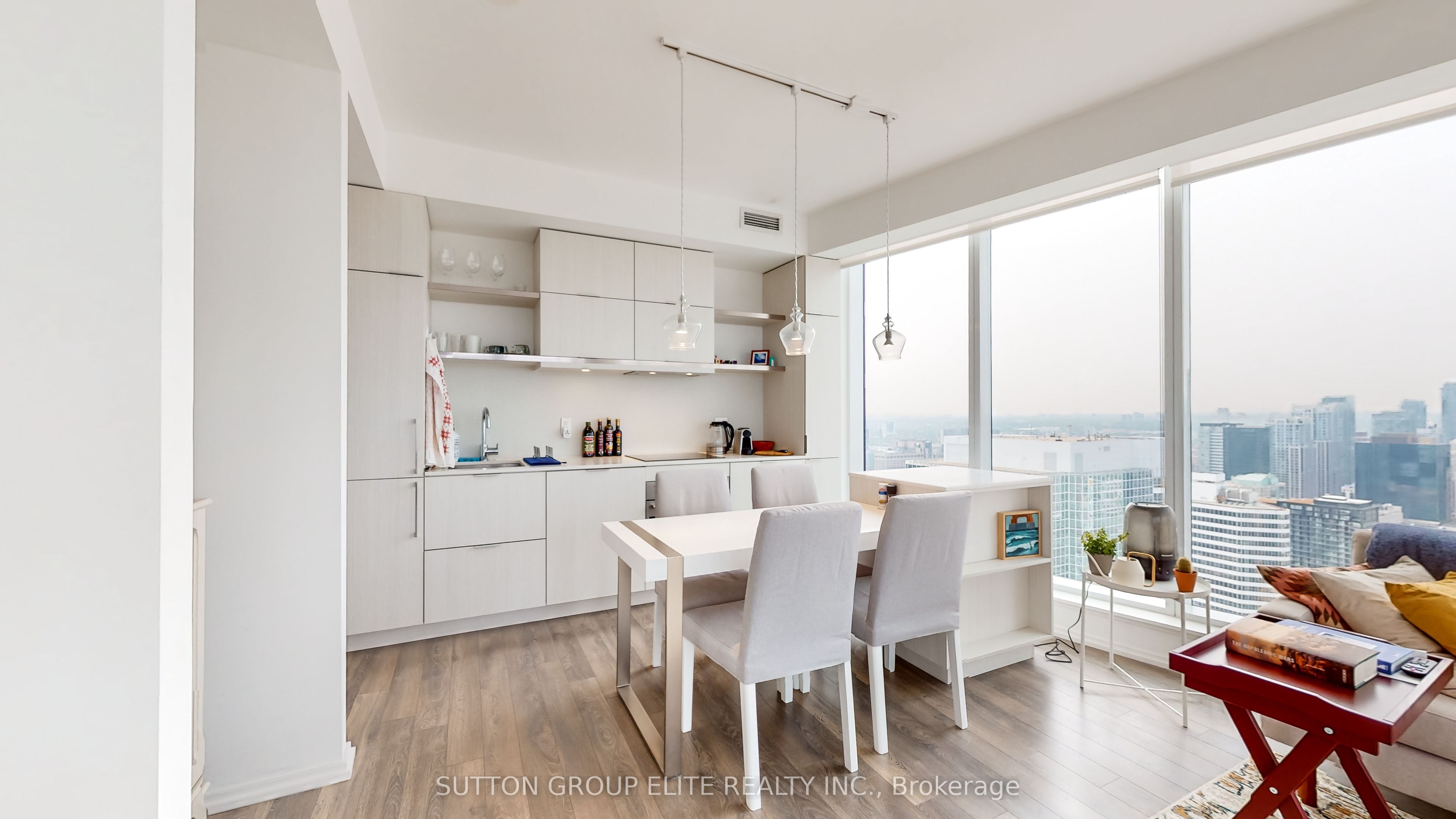 197 Yonge Street 4902 Property Photo 11