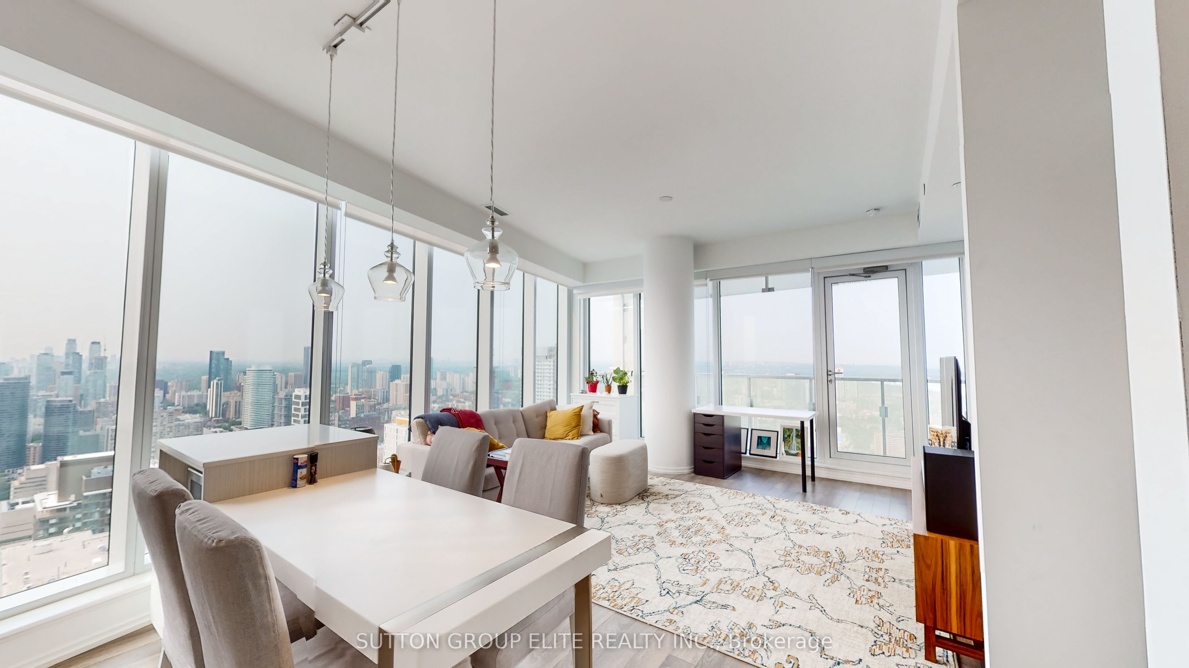 197 Yonge Street 4902 Property Photo 18