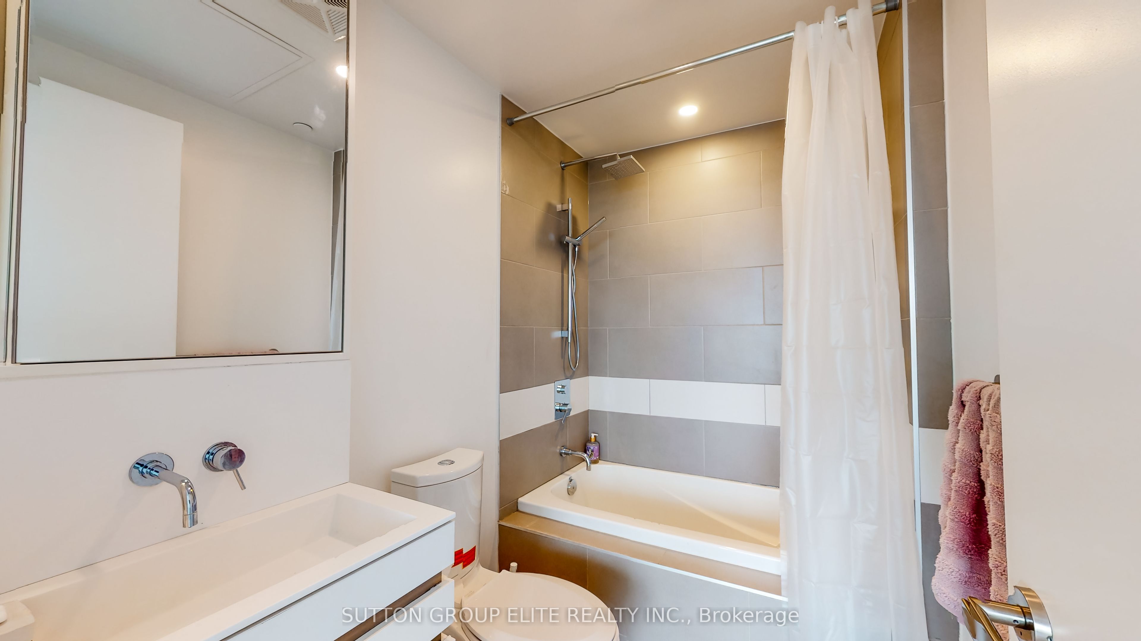 197 Yonge Street 4902 Property Photo 22