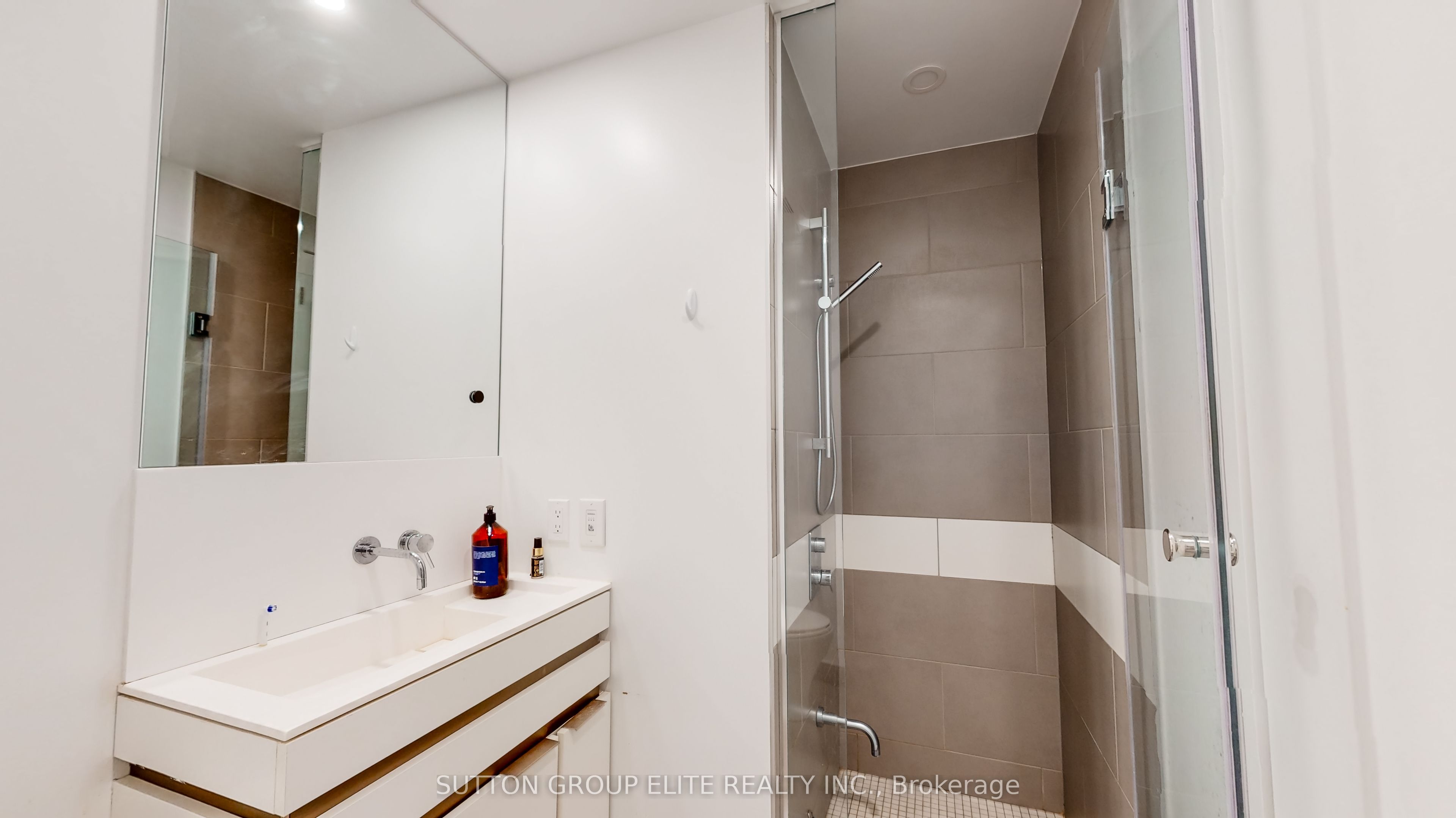 197 Yonge Street 4902 Property Photo 28