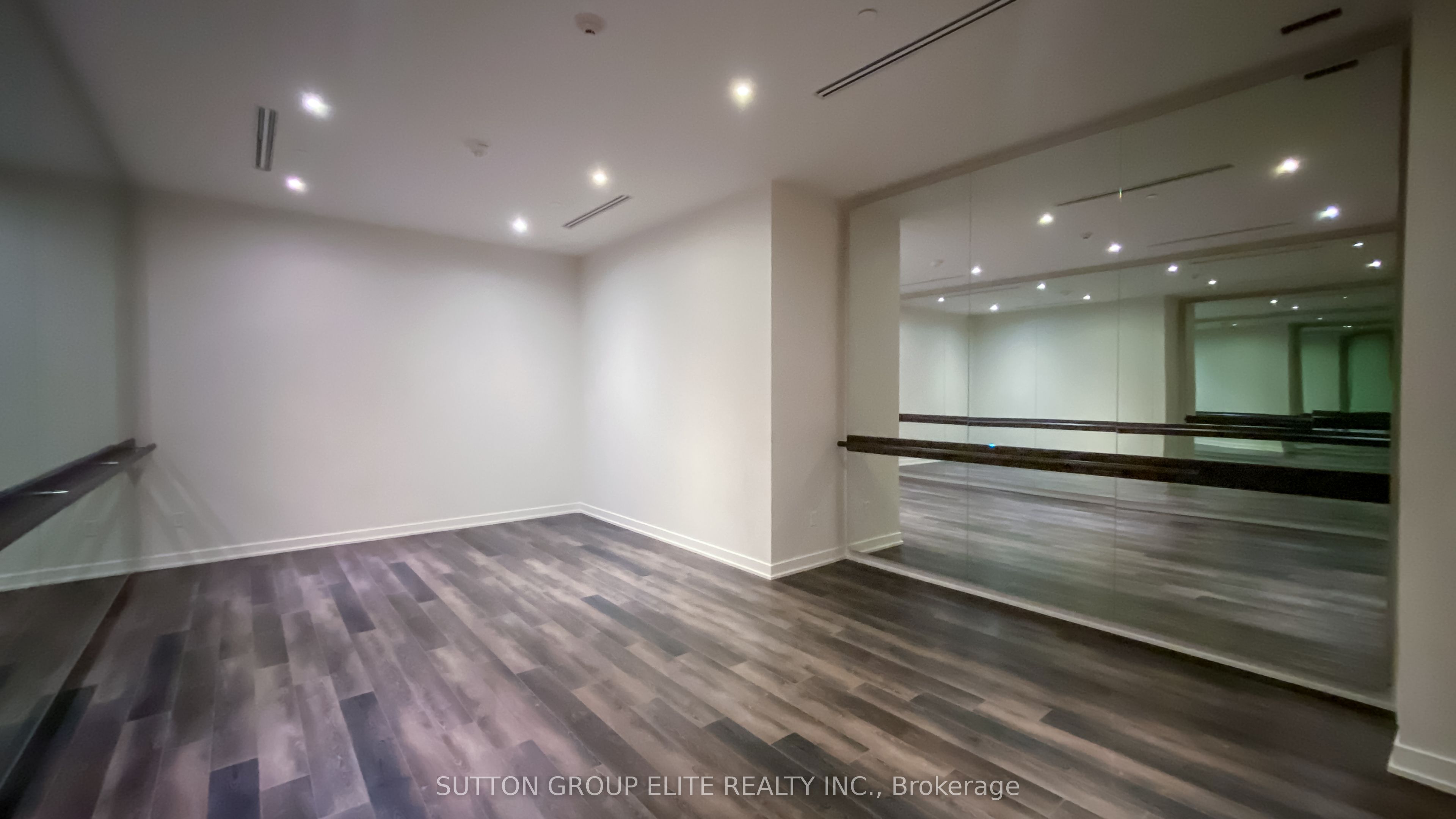 197 Yonge Street 4902 Property Photo 44