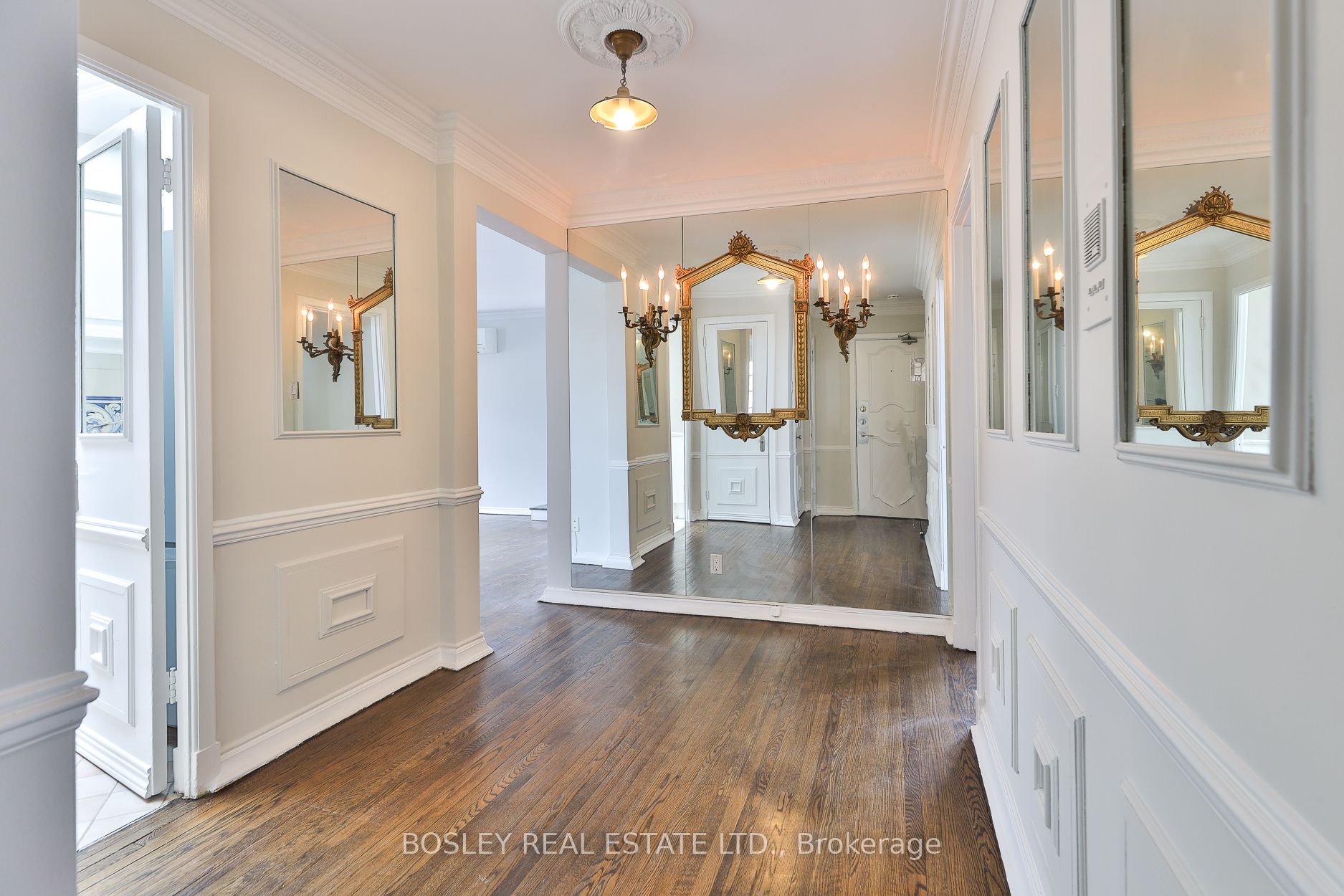 707 Eglinton Avenue W 604 Property Photo 2