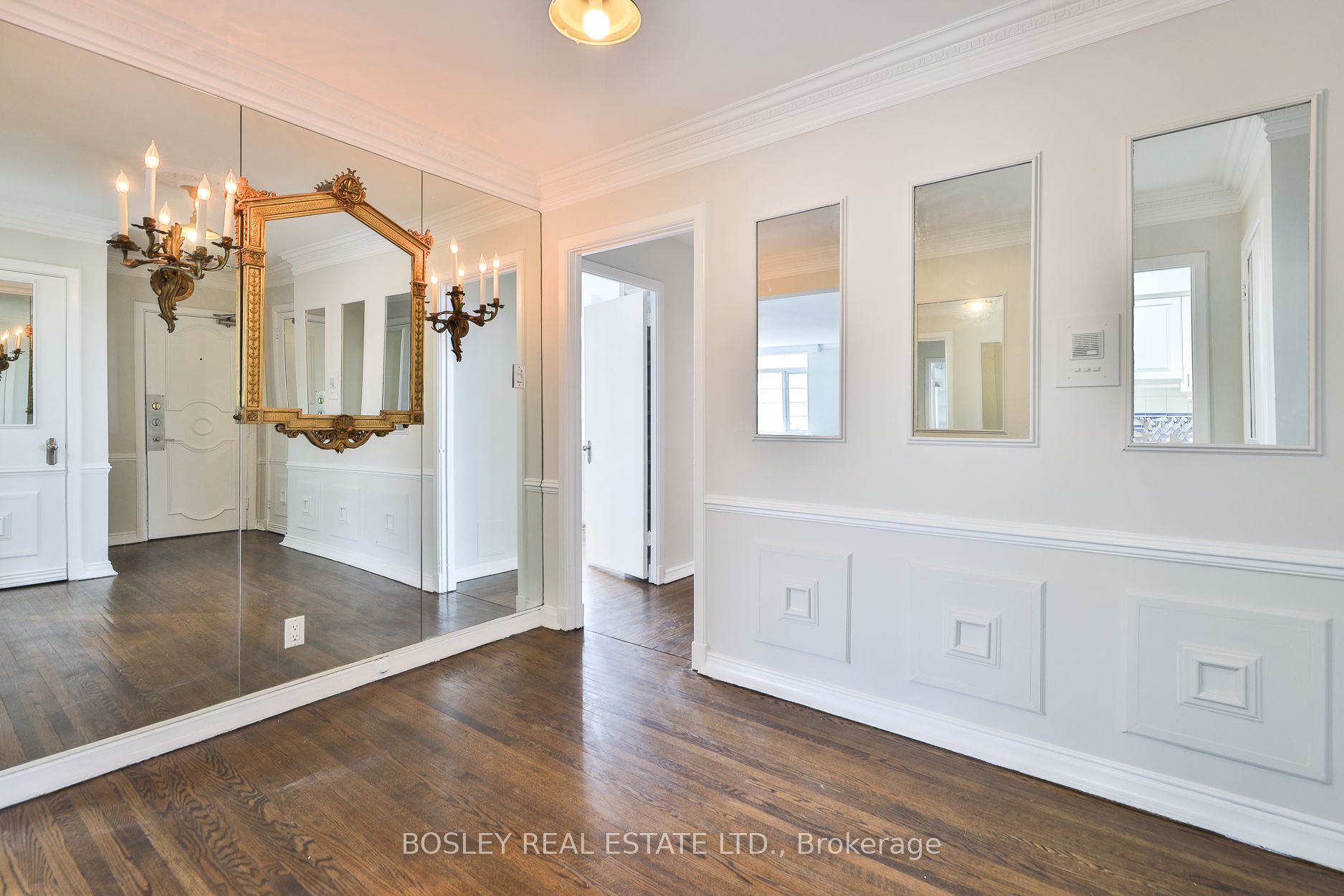 707 Eglinton Avenue W 604 Property Photo 4