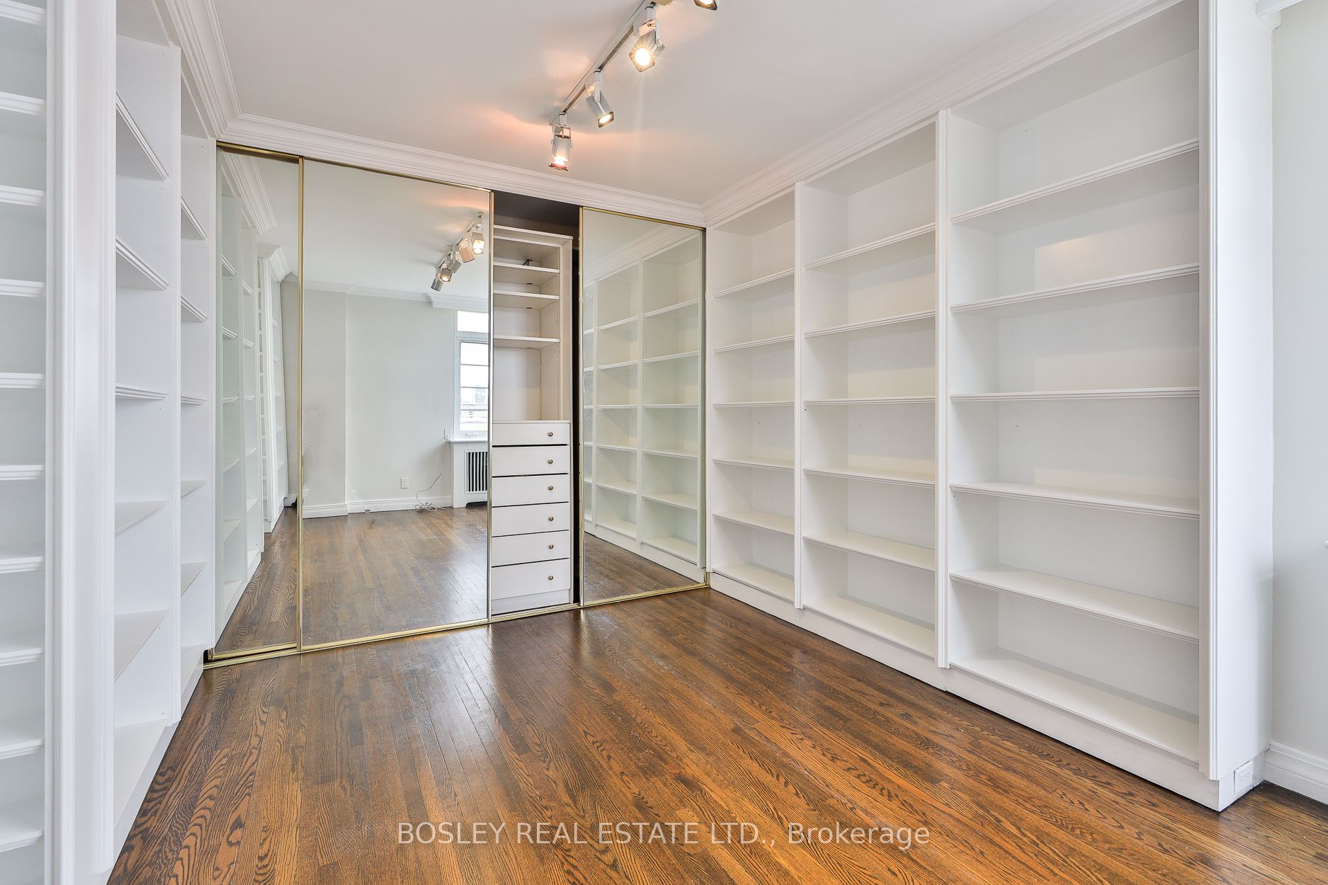 707 Eglinton Avenue W 604 Property Photo 22