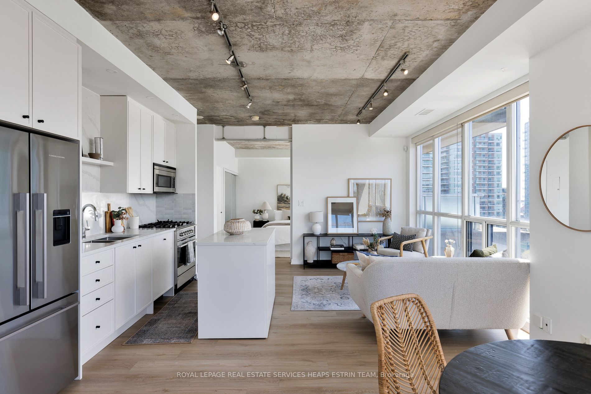 #lph26 - 1 Shaw Street Property Photo 10