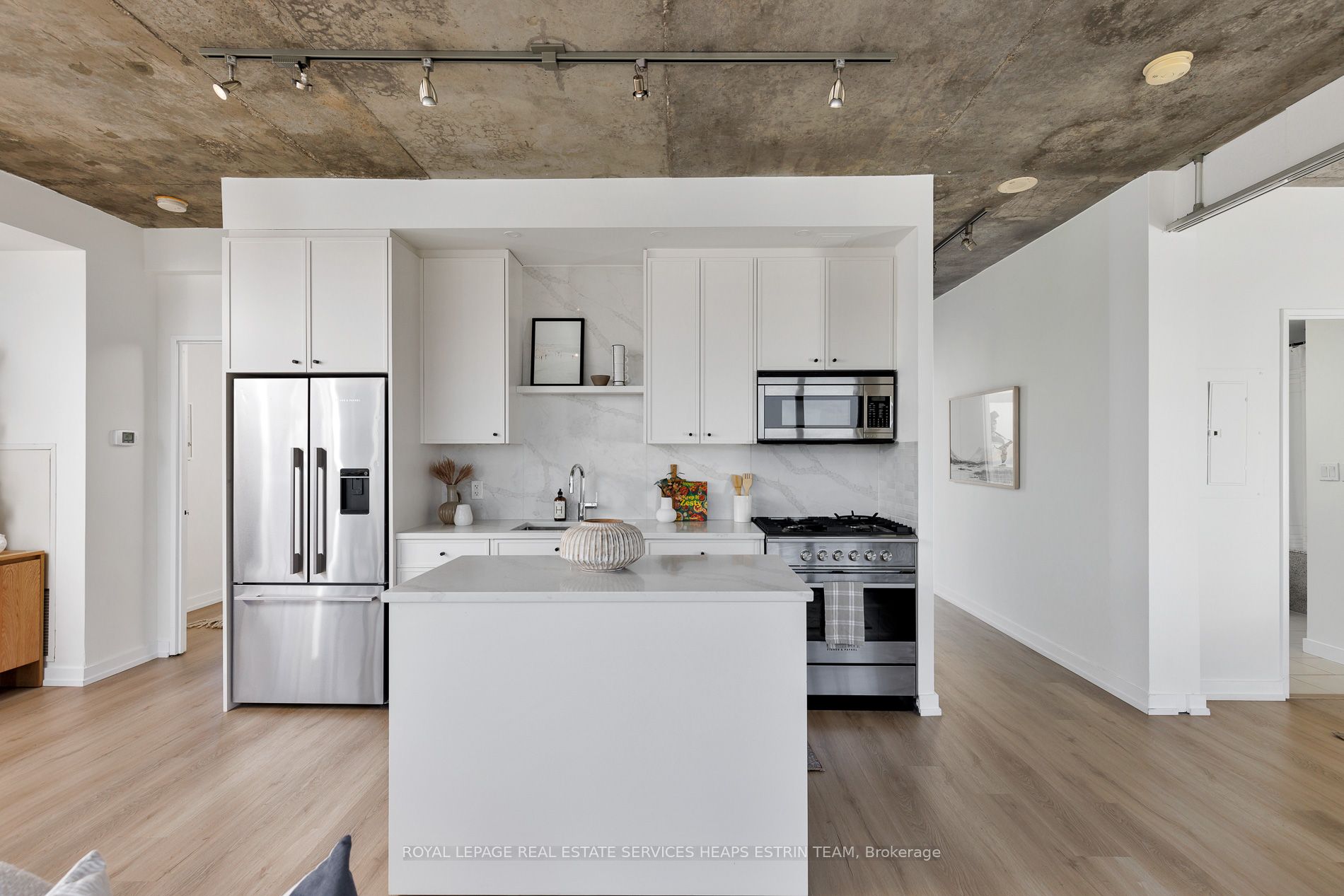 #lph26 - 1 Shaw Street Property Photo 13