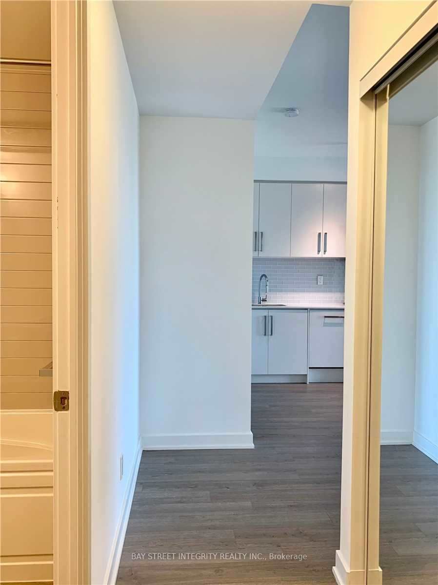 5180 Yonge Street 2206 Property Photo 6
