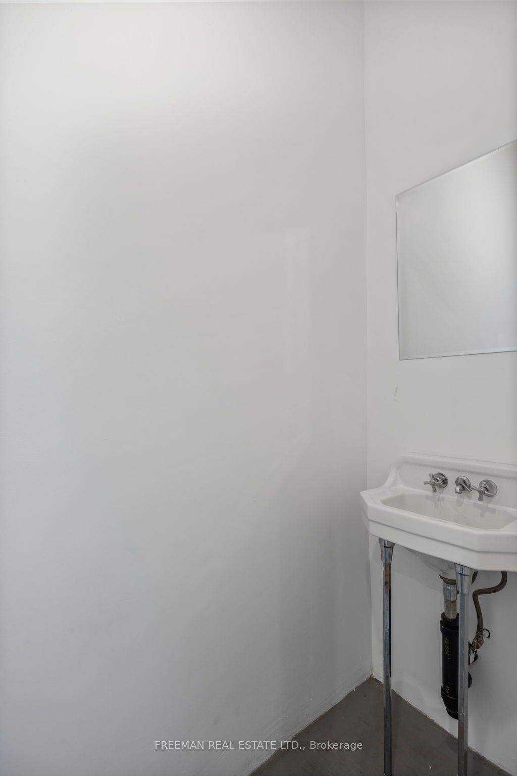 #304 - 77 Florence Street Property Photo 9