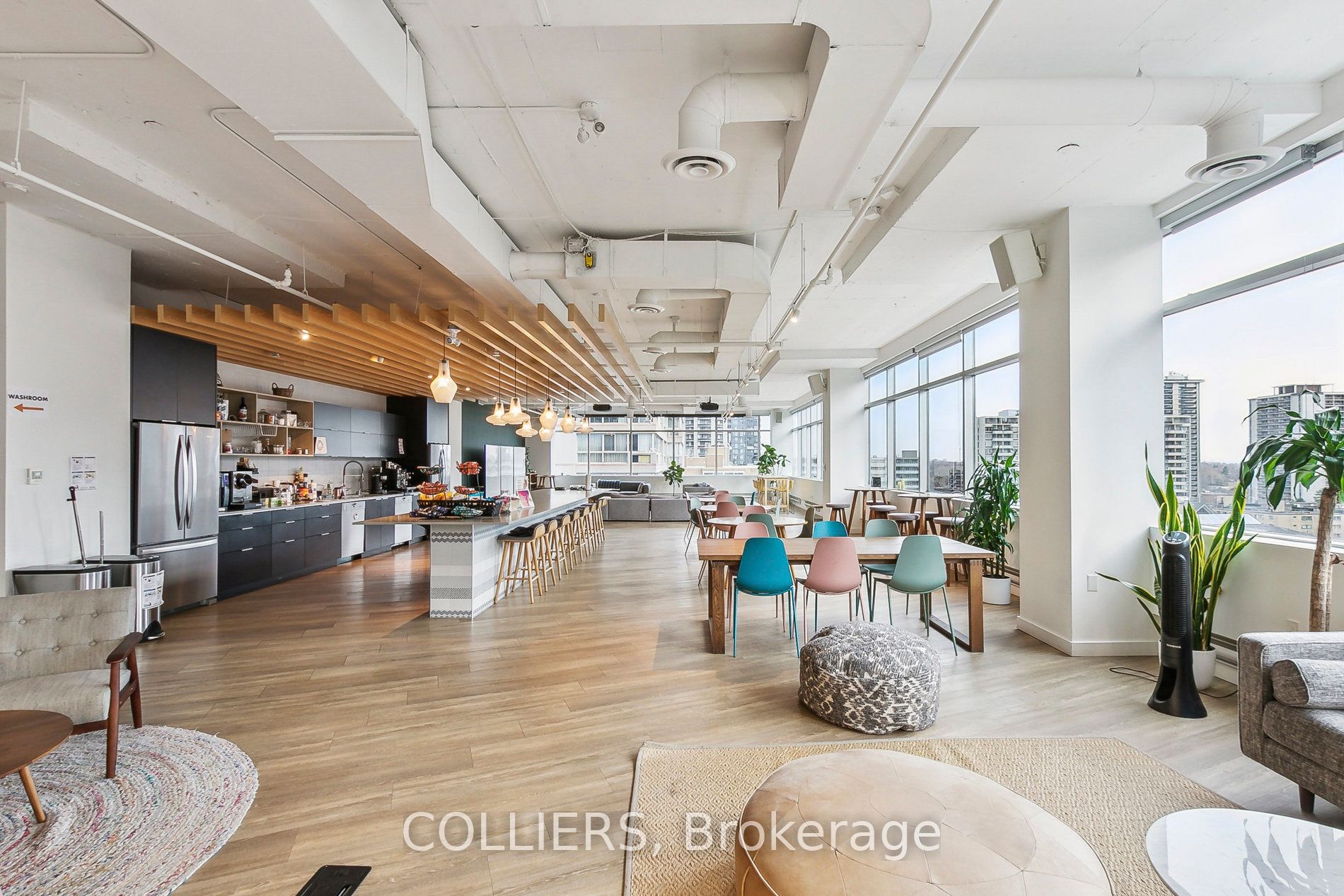 2345 Yonge Street Suite 600 Property Photo 5