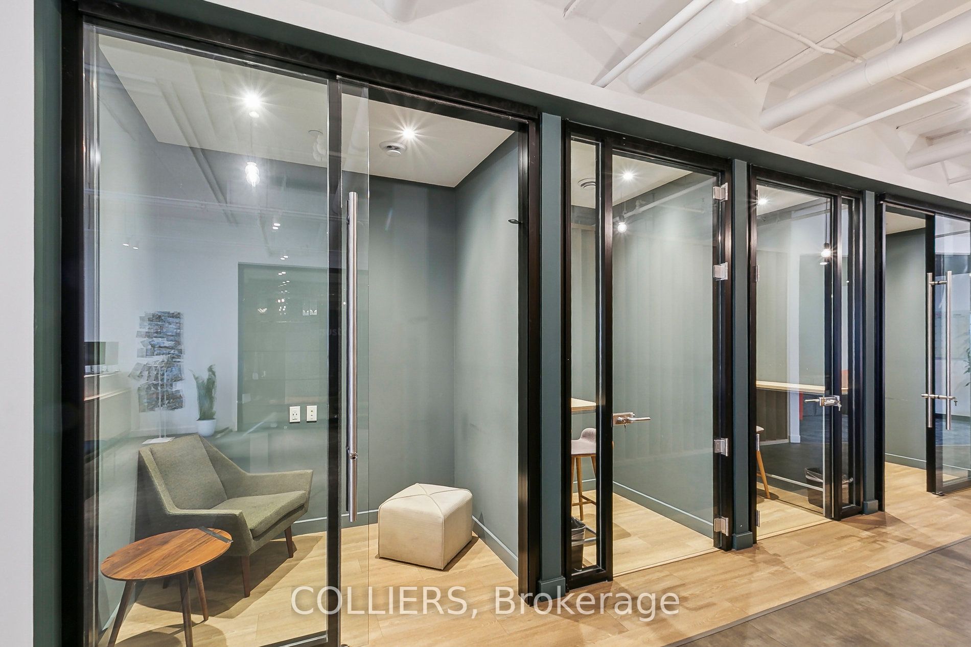 2345 Yonge Street Suite 600 Property Photo 6
