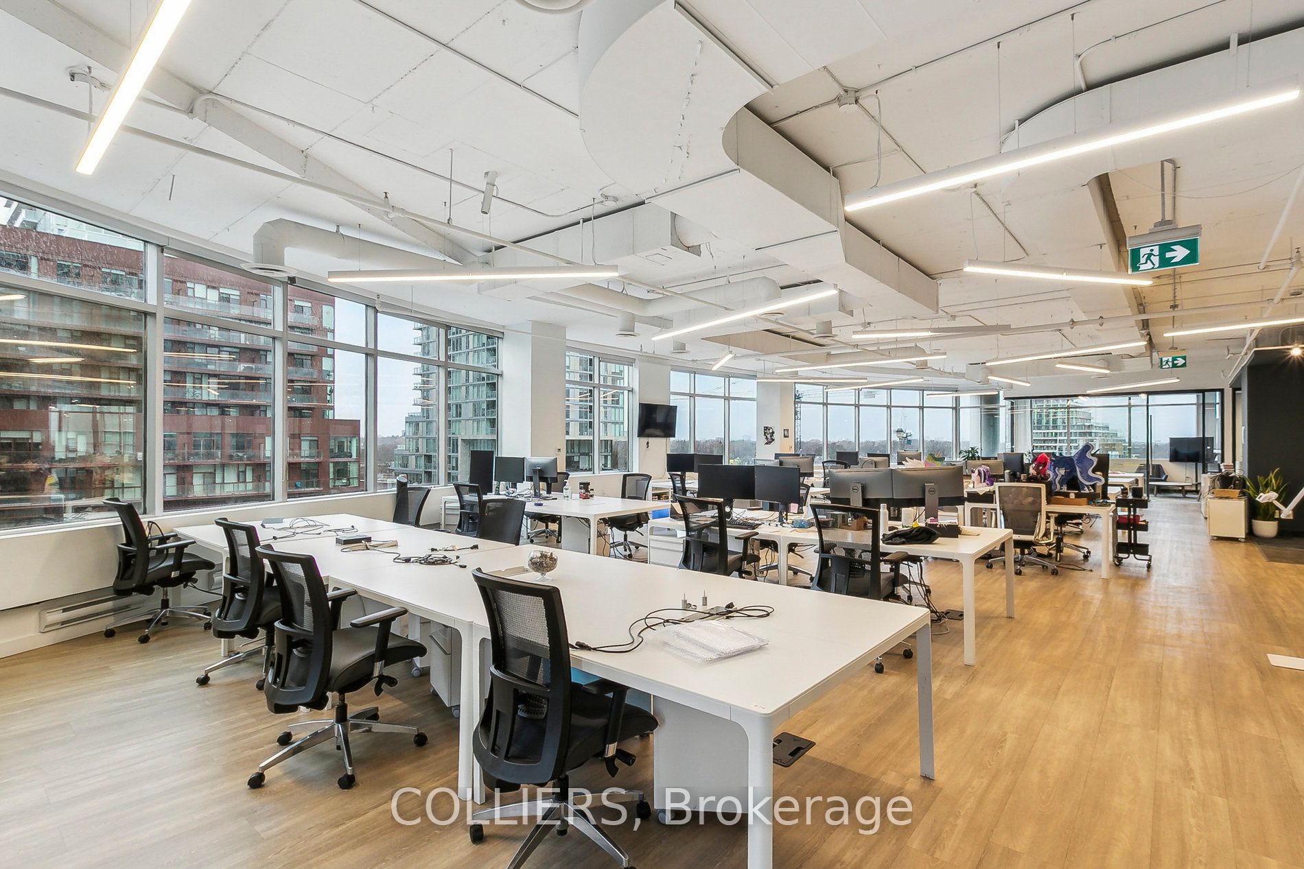 2345 Yonge Street Suite 600 Property Photo 14