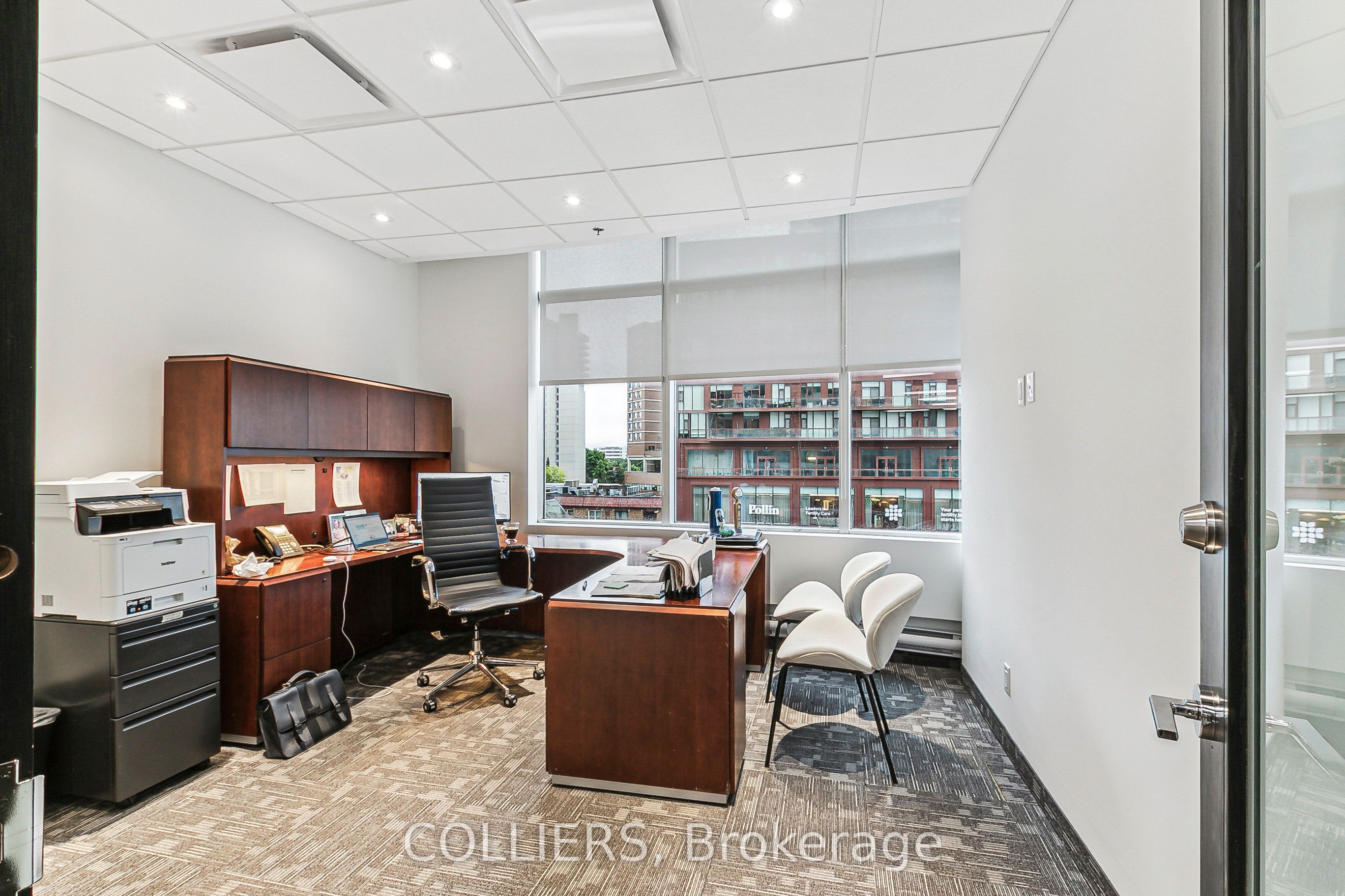 2345 Yonge Street Suite 405b Property Photo 9