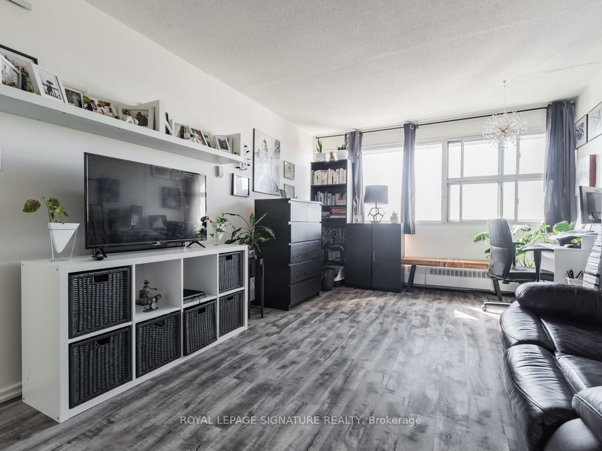 #2604 - 725 Don Mills Road Property Photo 6