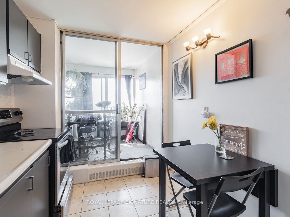#2604 - 725 Don Mills Road Property Photo 12
