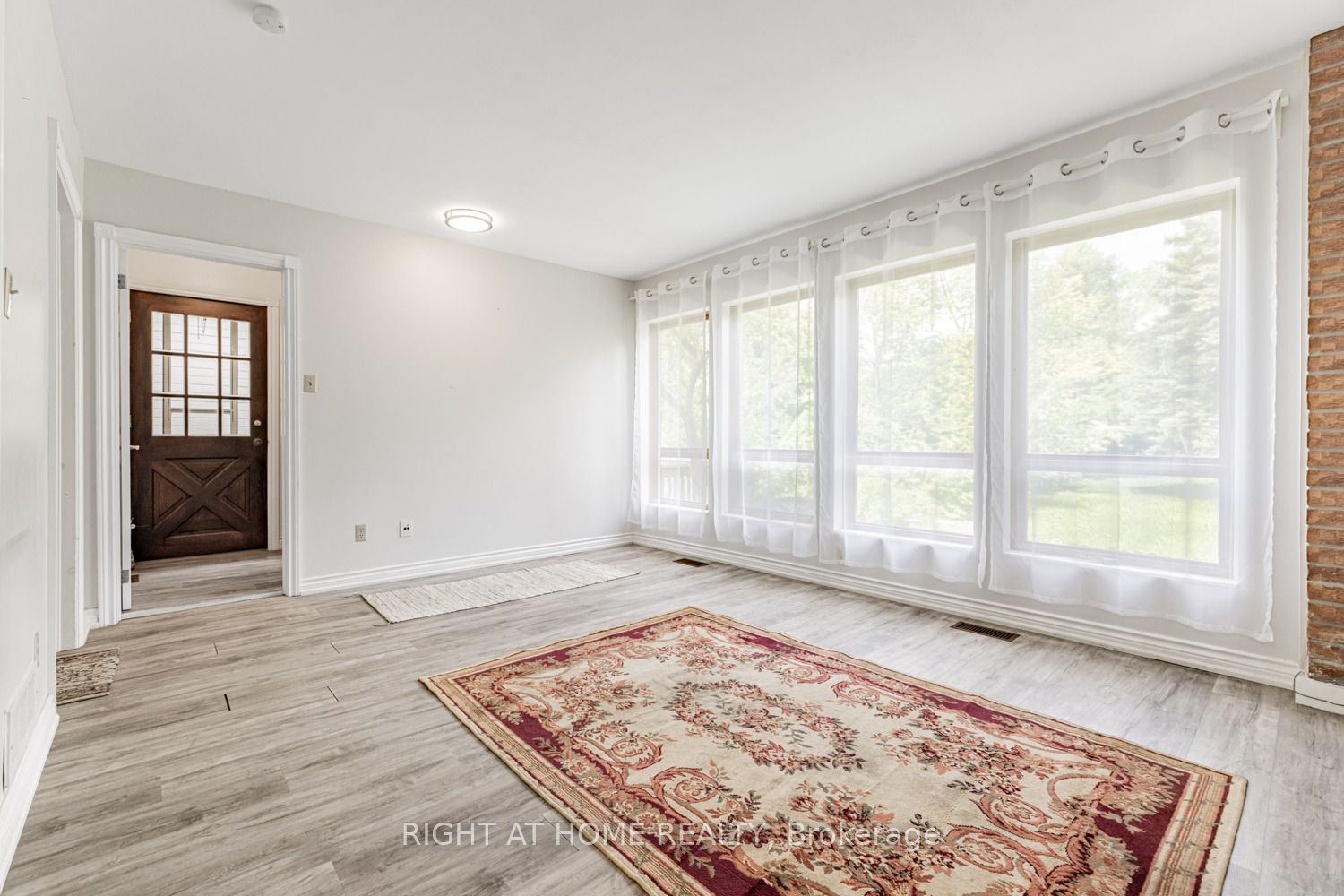 144 Wedgewood Drive Property Photo 10
