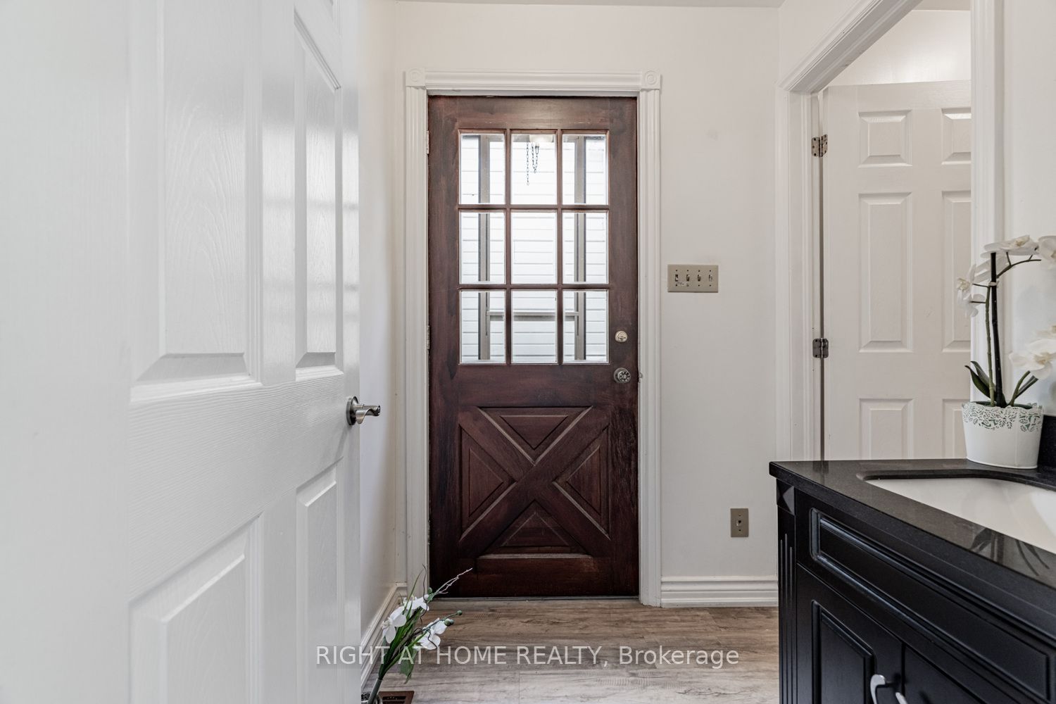 144 Wedgewood Drive Property Photo 16