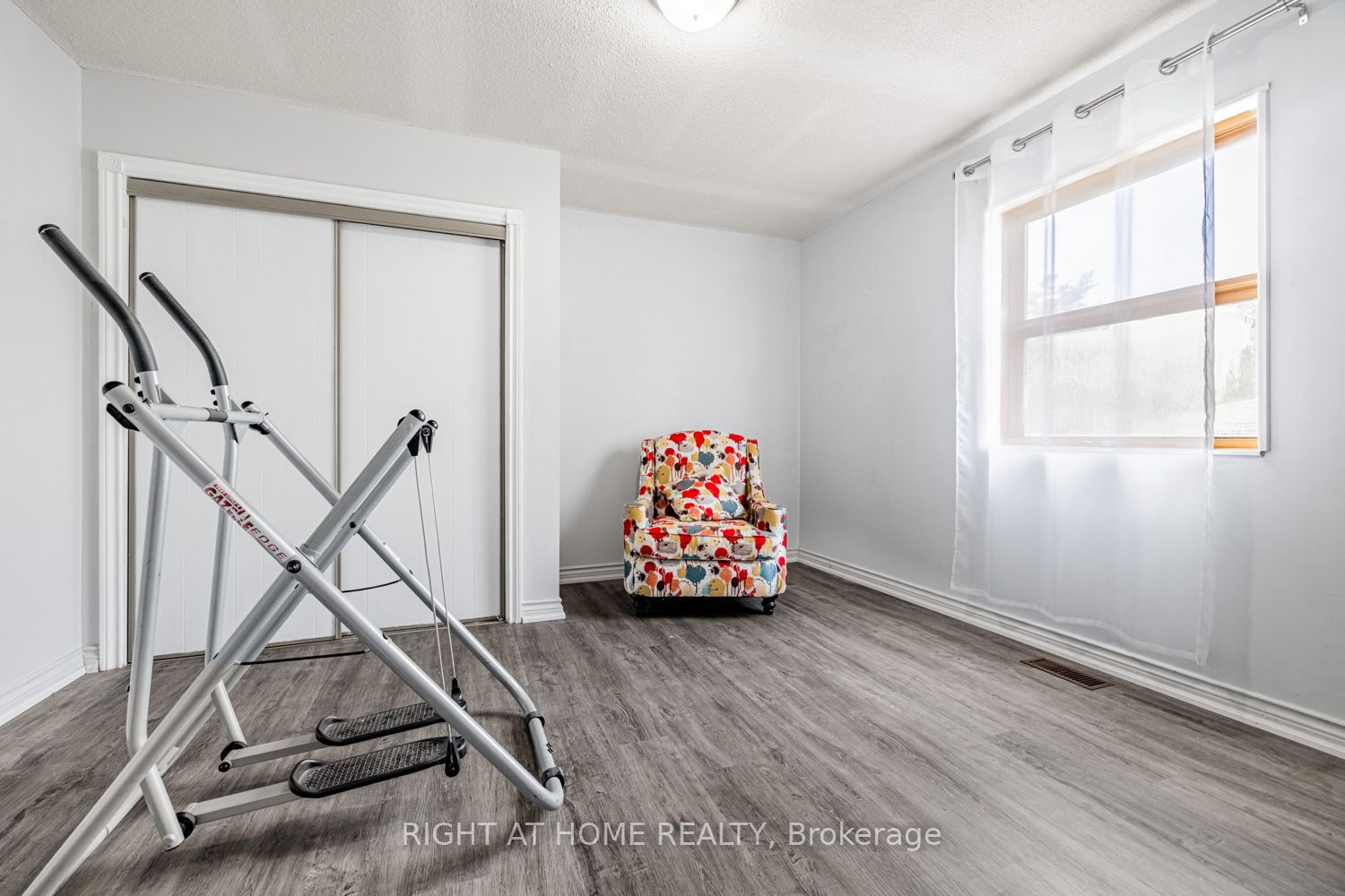 144 Wedgewood Drive Property Photo 18