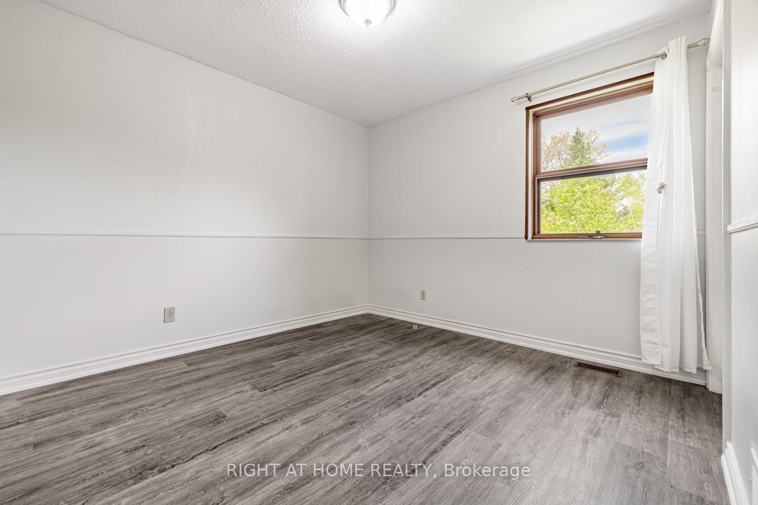 144 Wedgewood Drive Property Photo 19