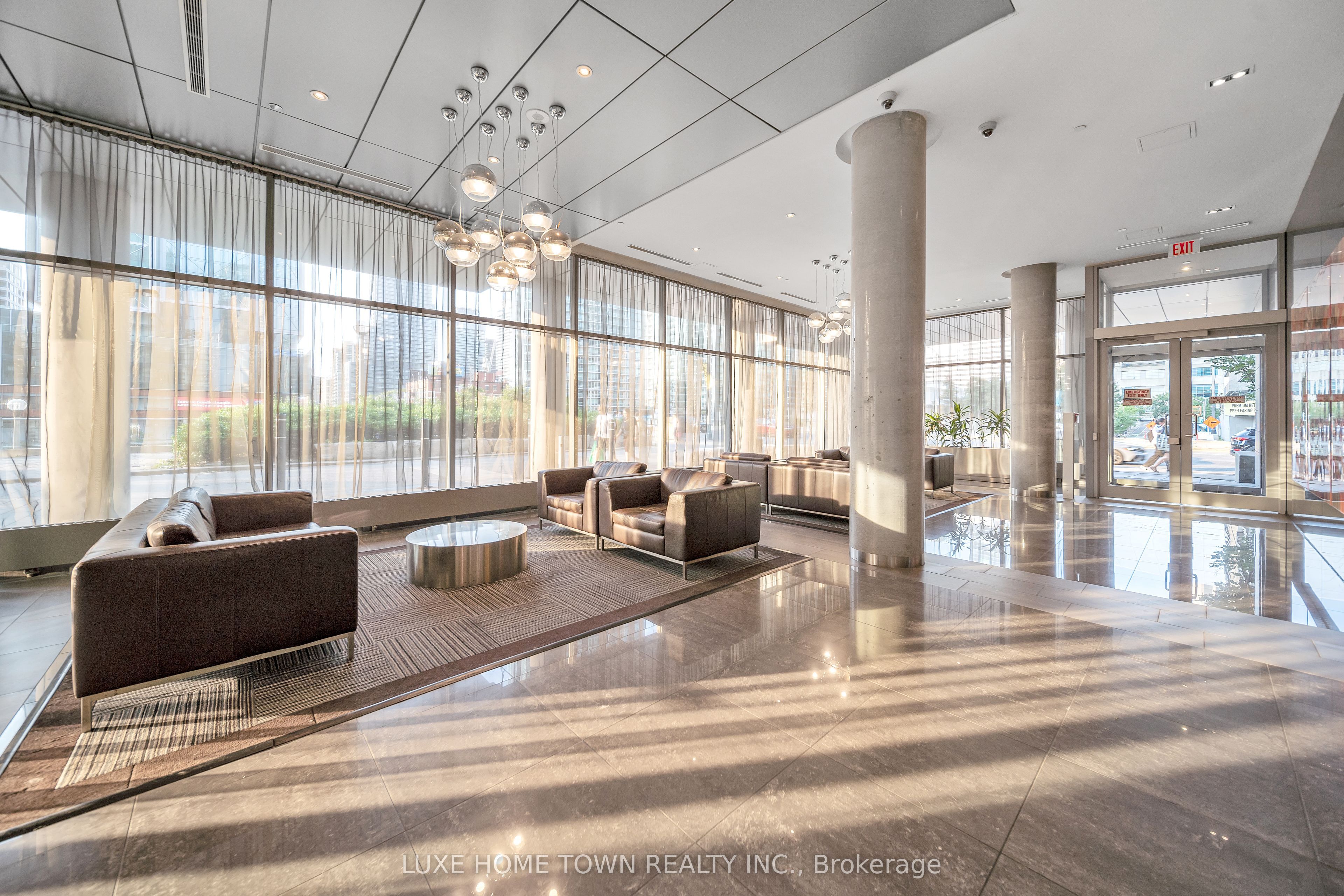 4k Spadina Avenue 711 Property Photo 6