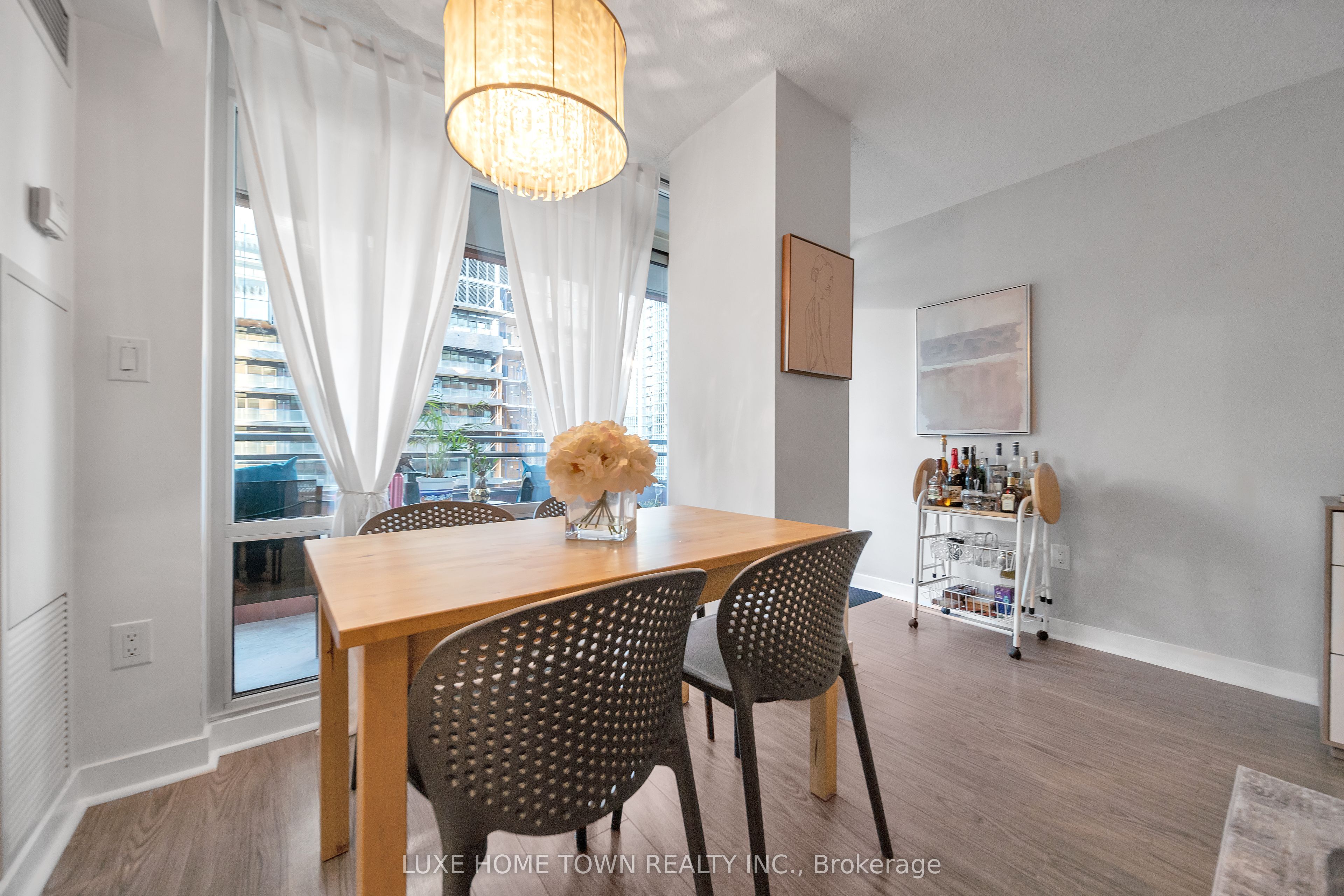 4k Spadina Avenue 711 Property Photo 19