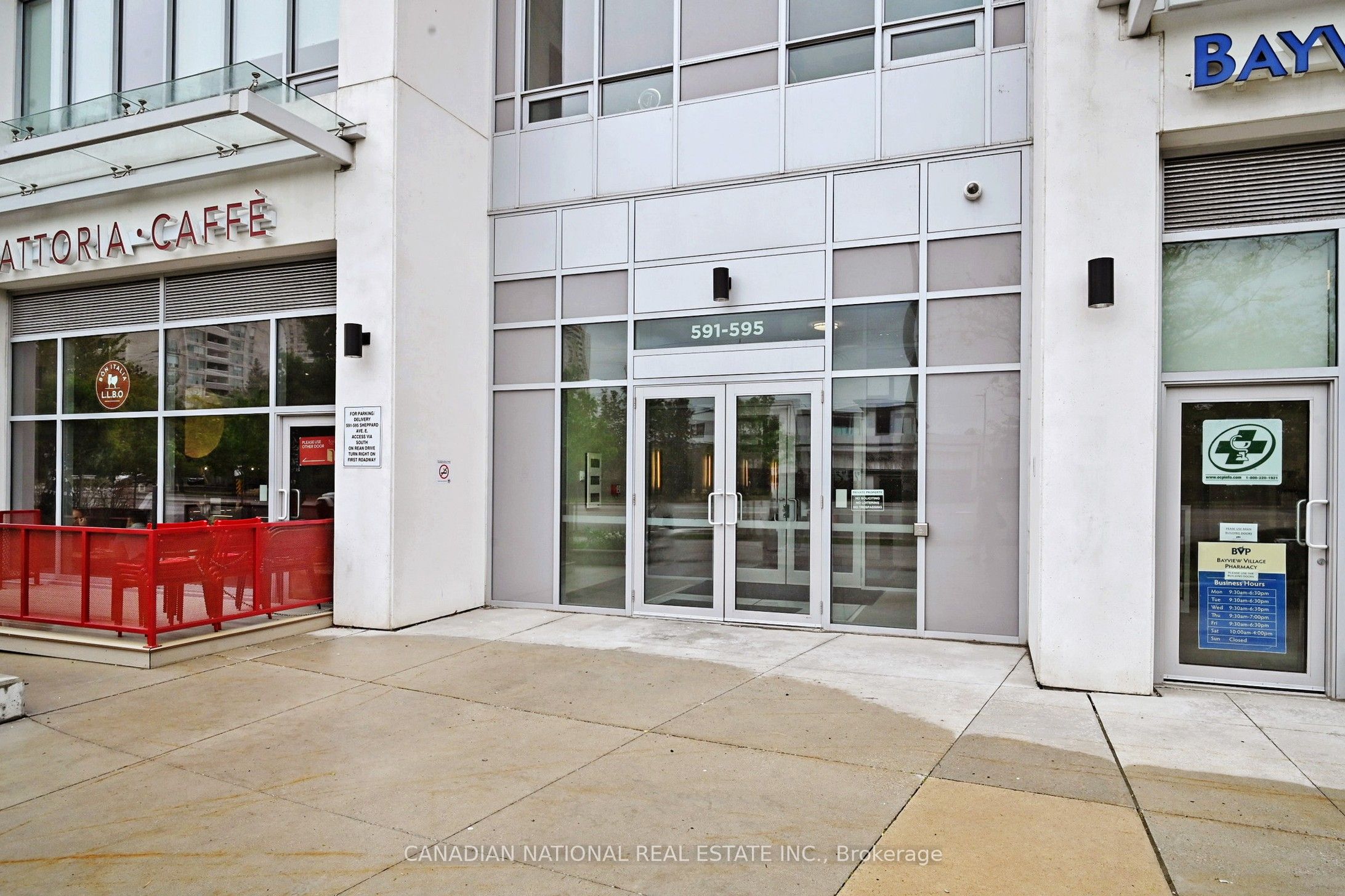 595 Sheppard Avenue E 105 Property Photo 3