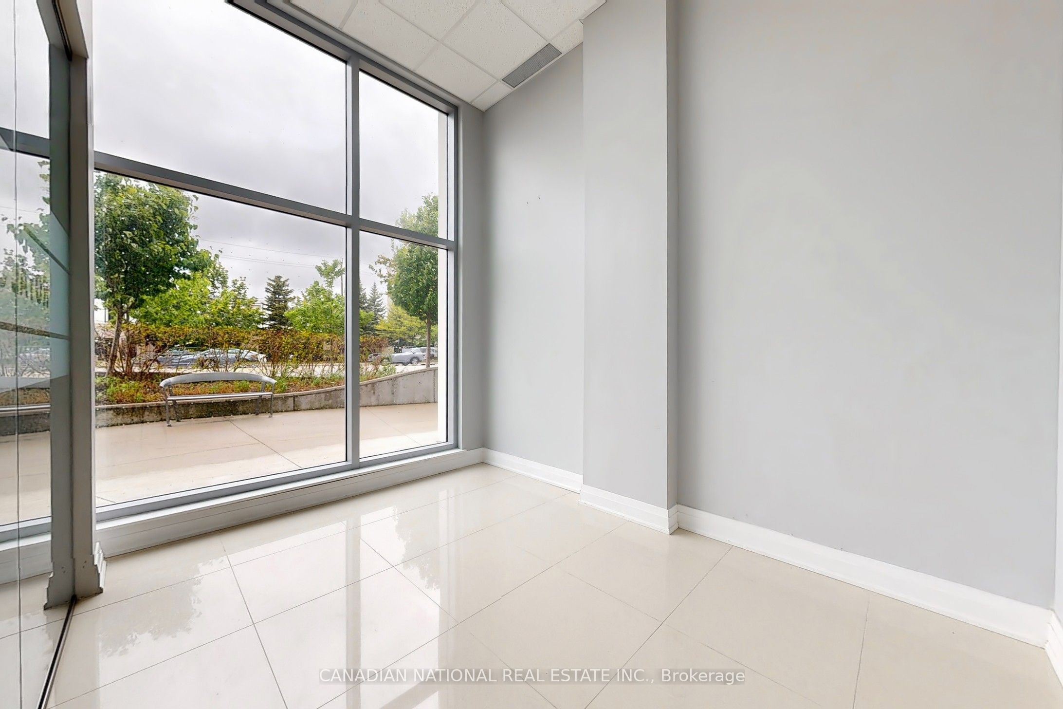 595 Sheppard Avenue E 105 Property Photo 13
