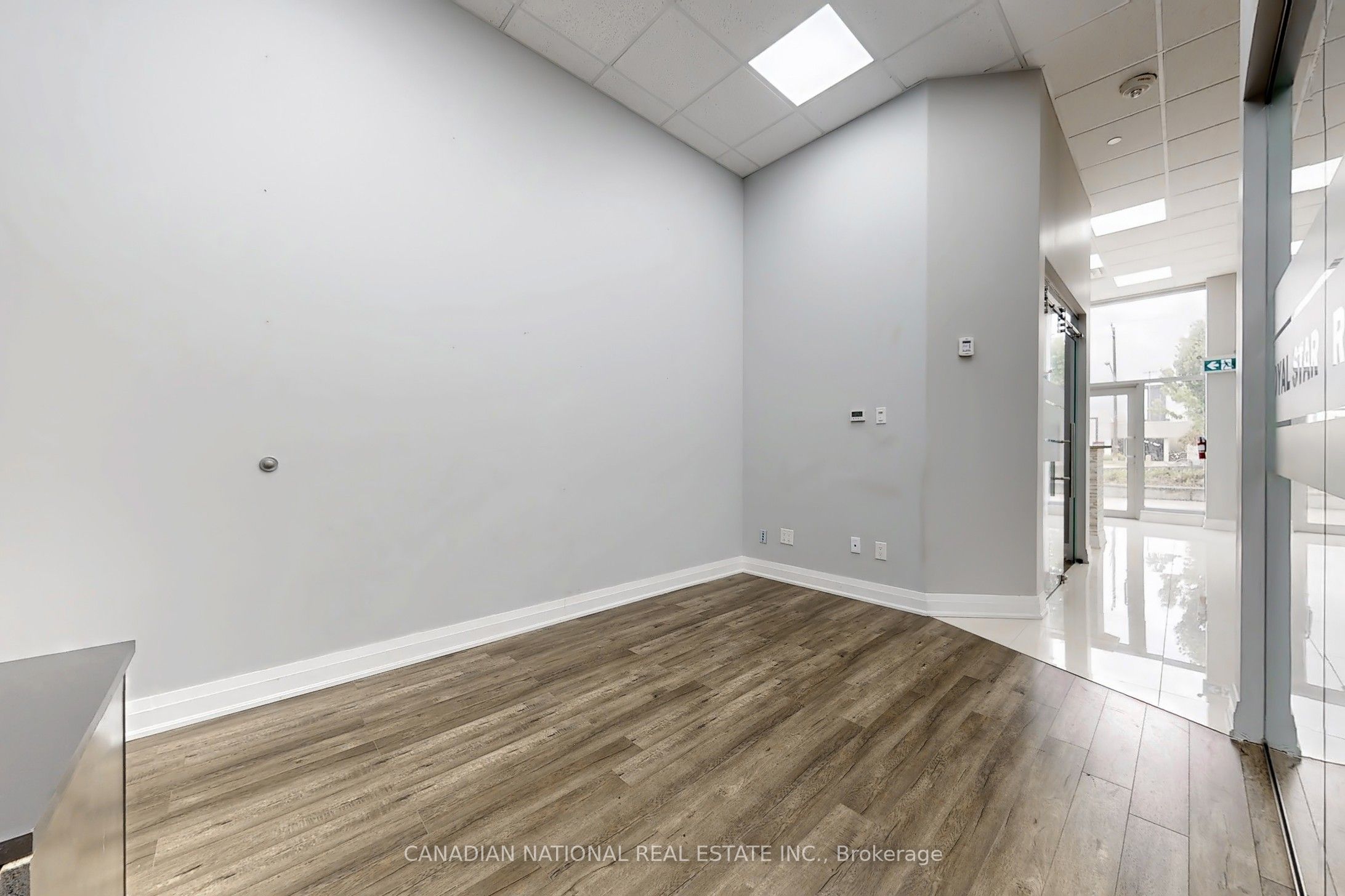 595 Sheppard Avenue E 105 Property Photo 29
