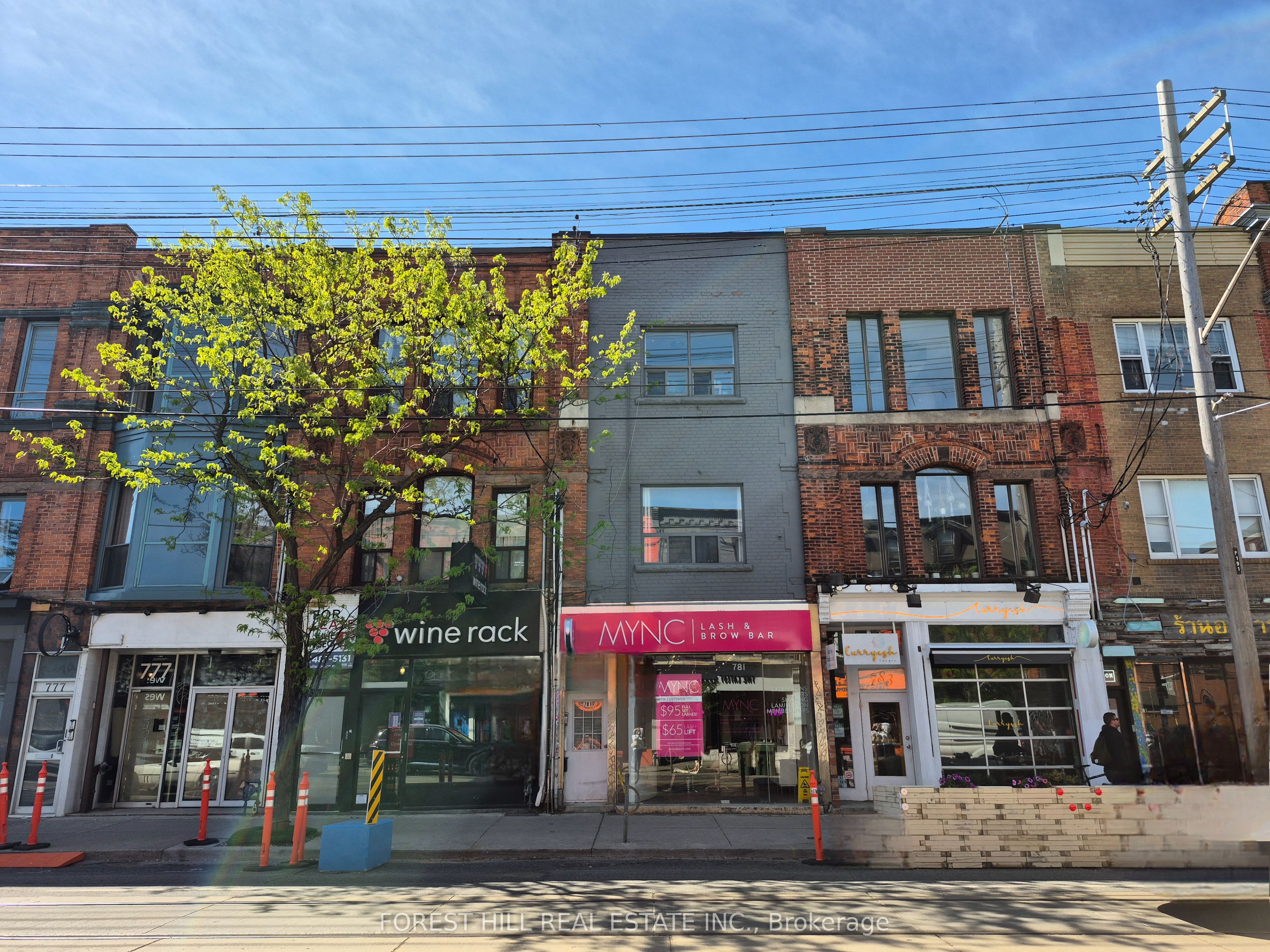 781 Queen Street Property Photo 1