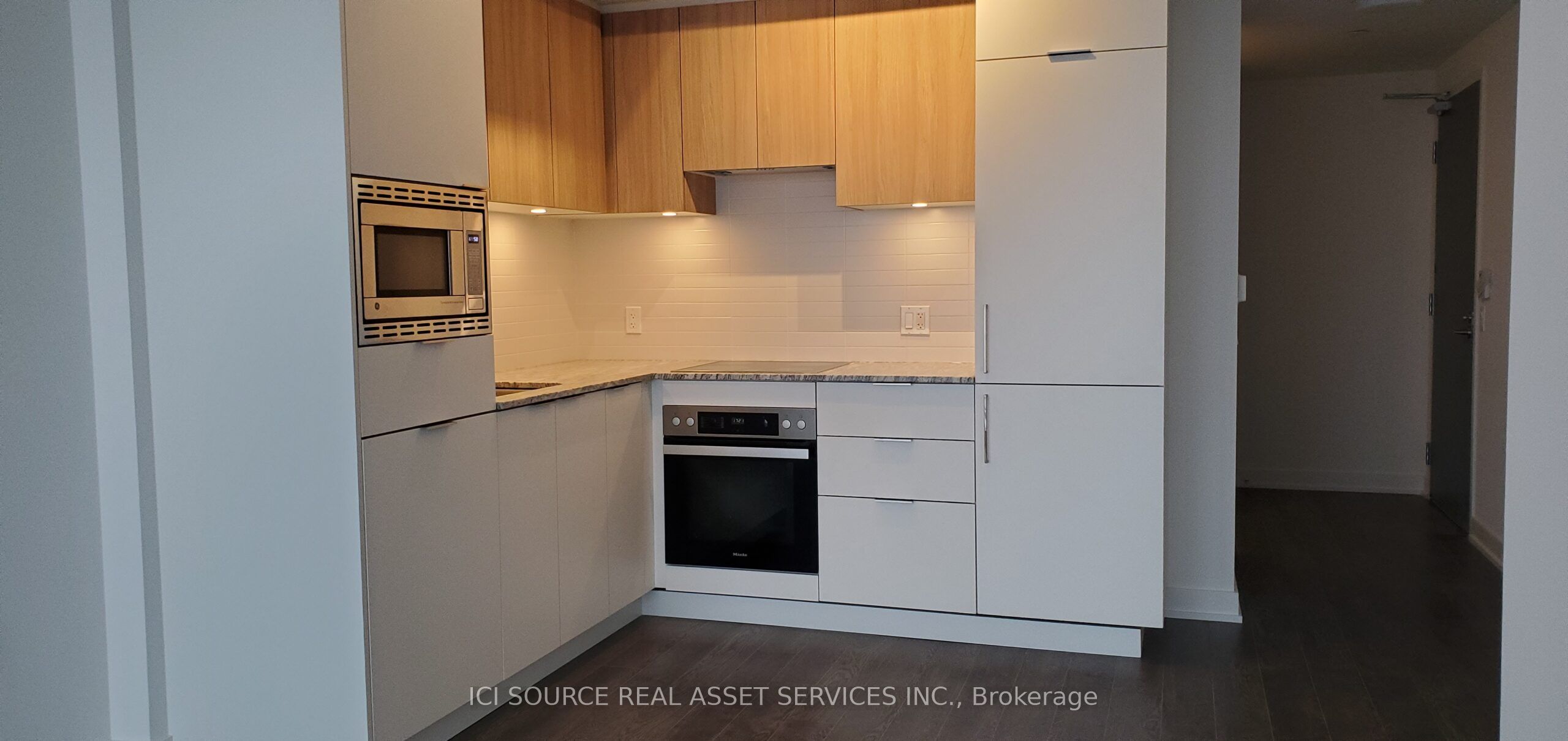 #2206 - 50 O'neill Road Property Photo