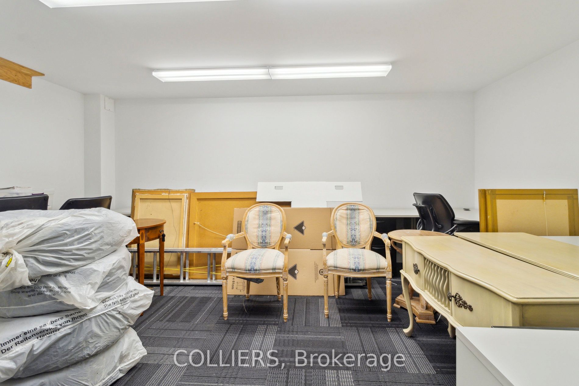 229 Sheppard Avenue W Property Photo 5