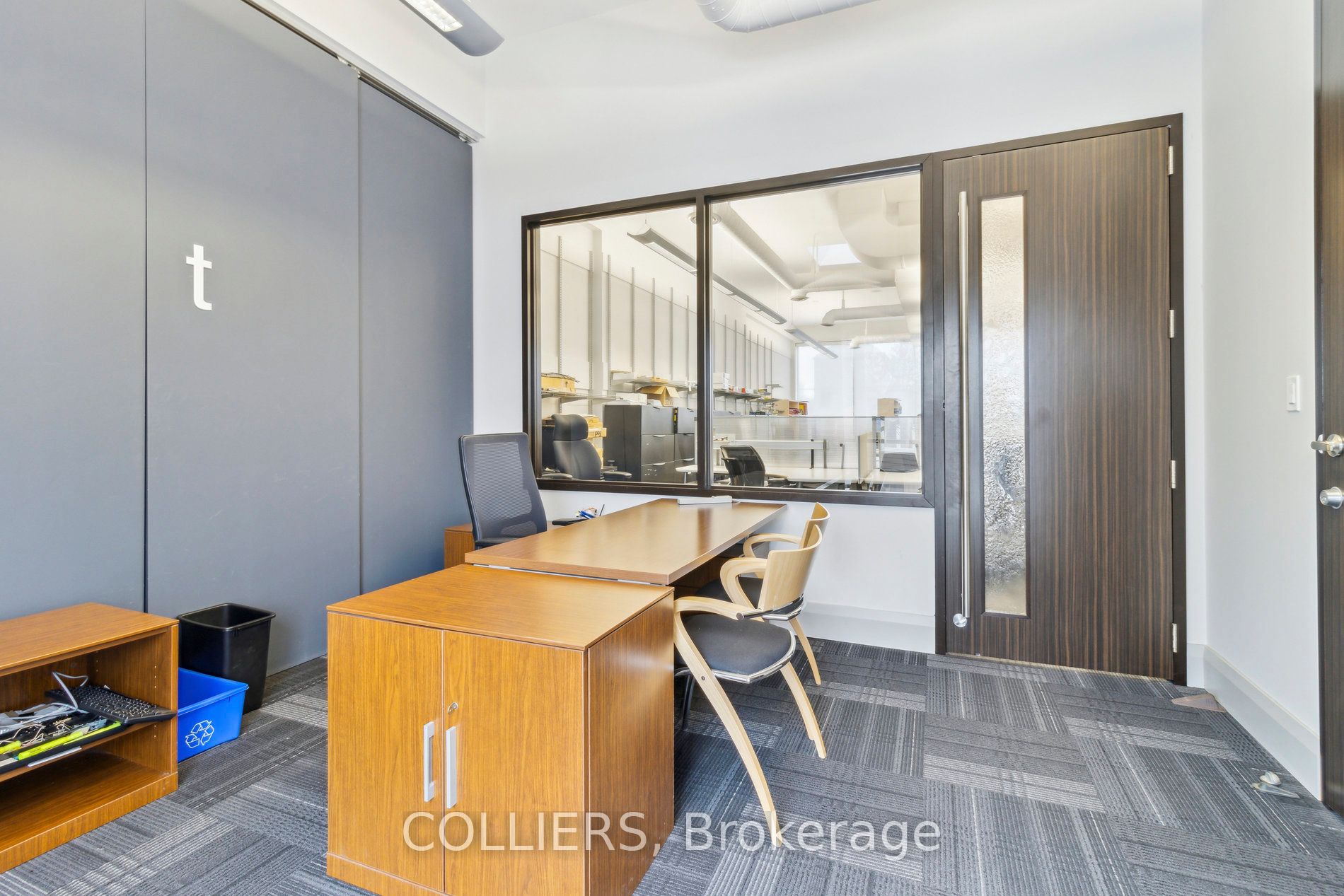 229 Sheppard Avenue W Property Photo 6