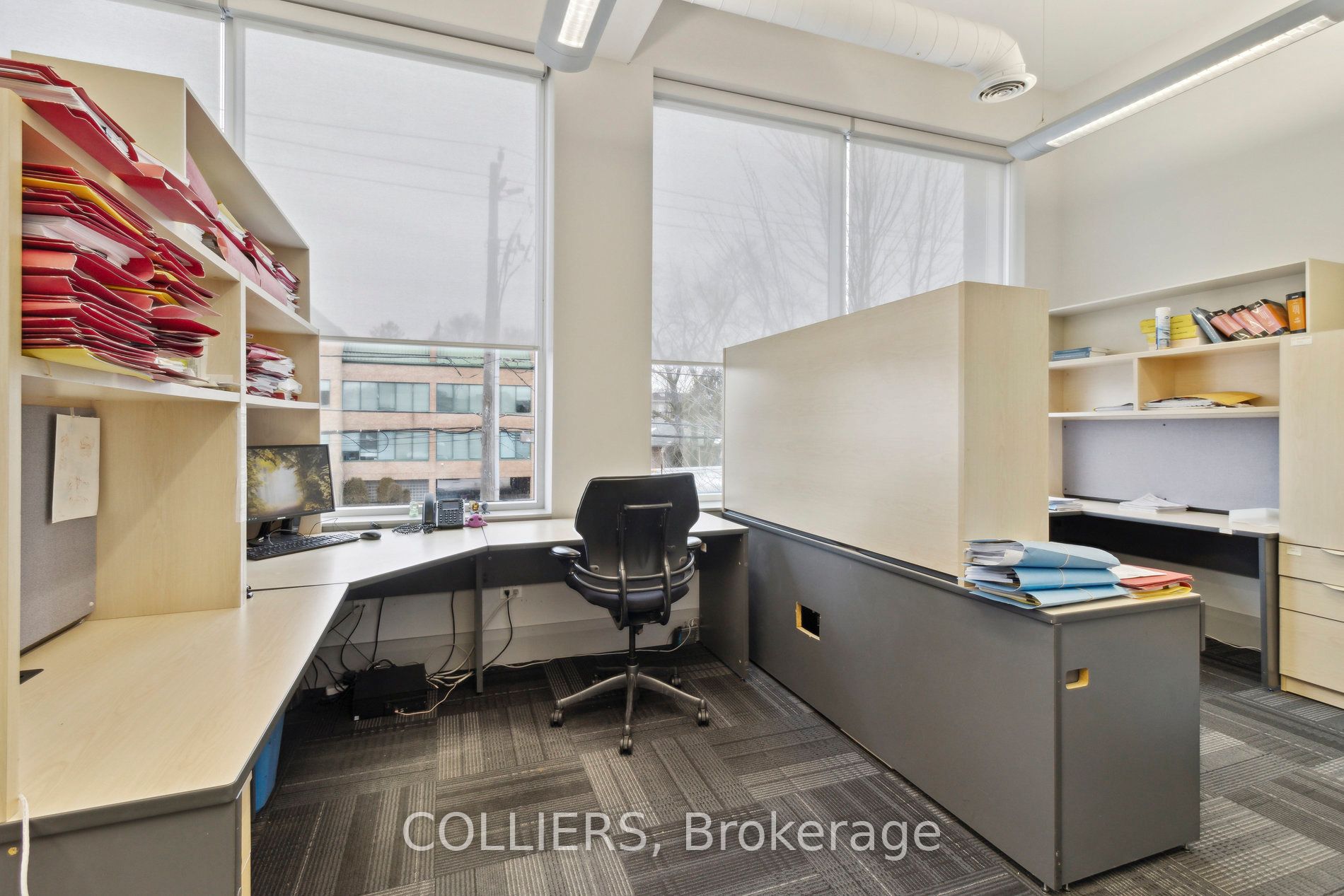 229 Sheppard Avenue W Property Photo 11