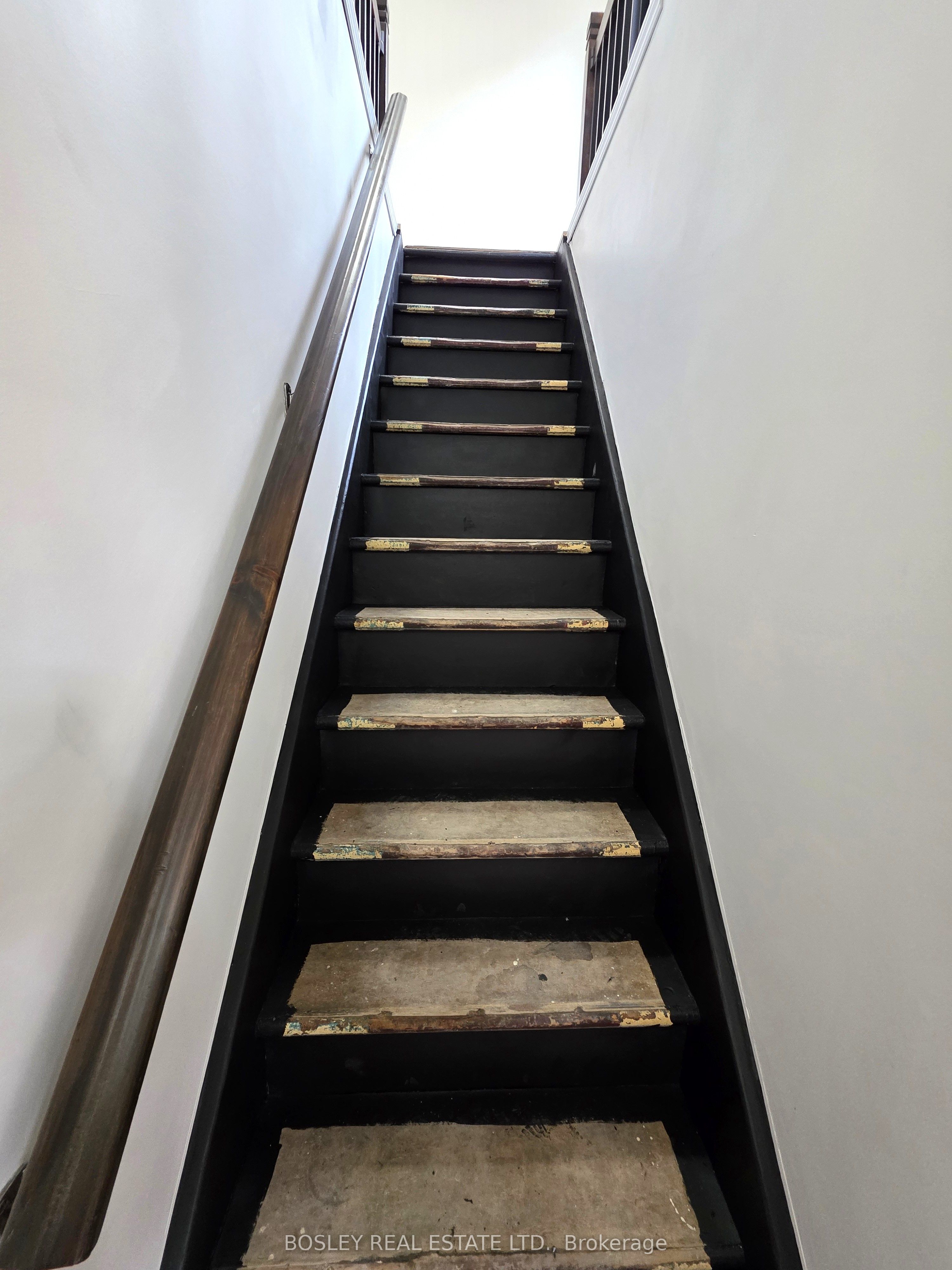 #2nd Floor - 2519 Yonge Street Property Photo 3