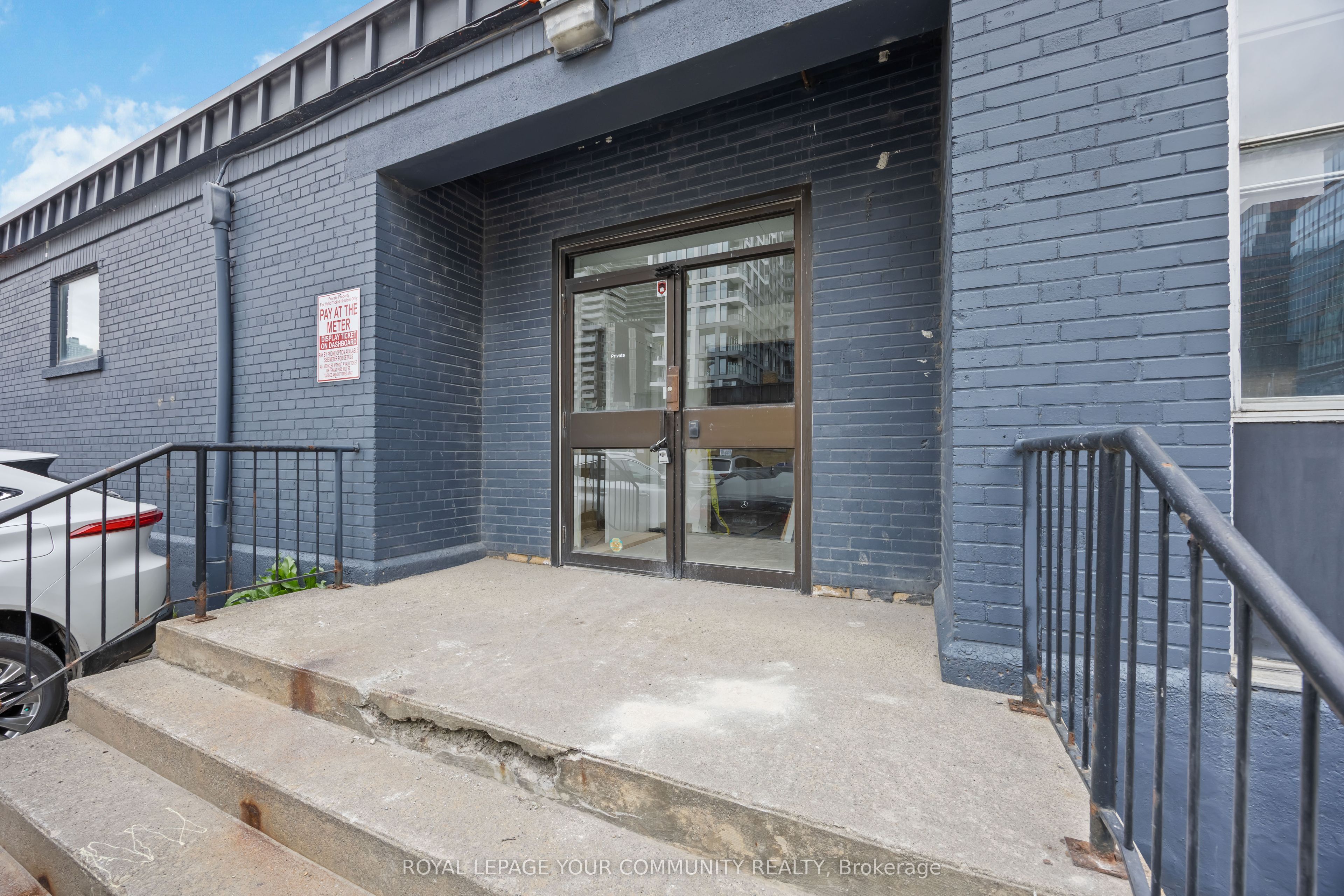 178 Queens Quay E Unit B Property Photo 3