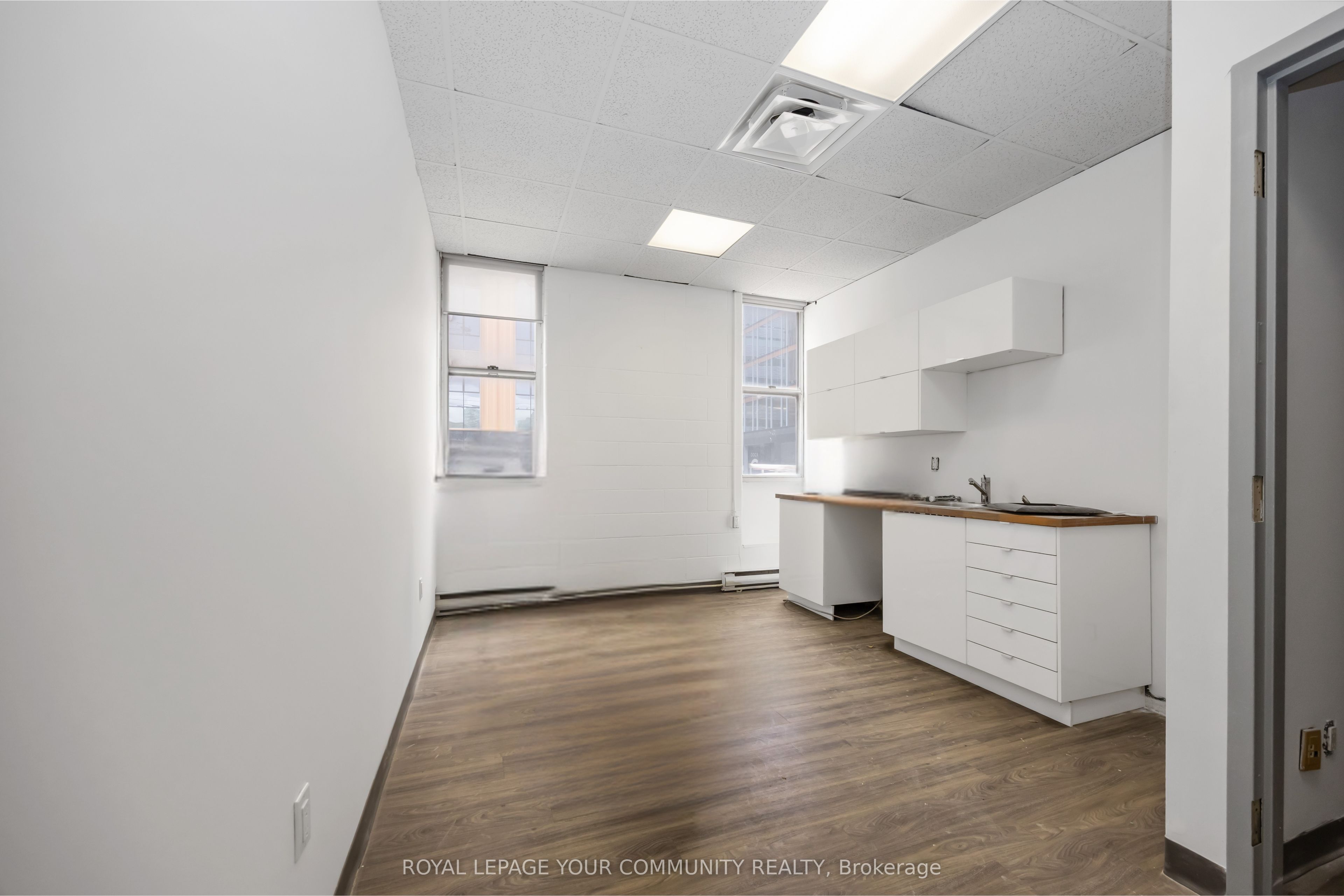 178 Queens Quay E Unit B Property Photo 8